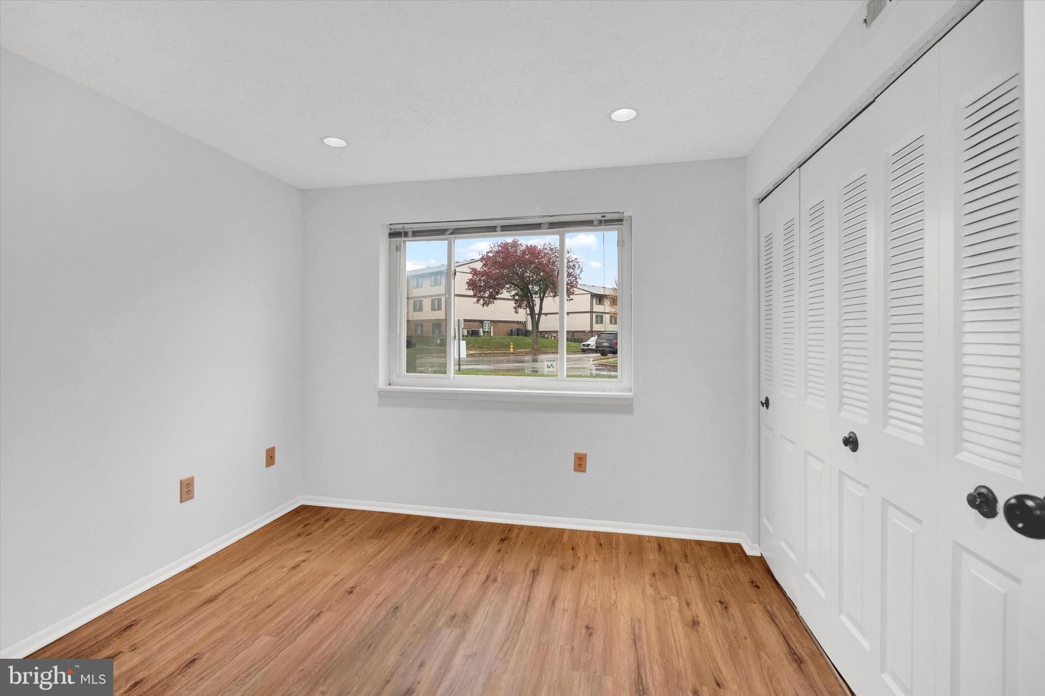 AMBERTOWNE - Residential