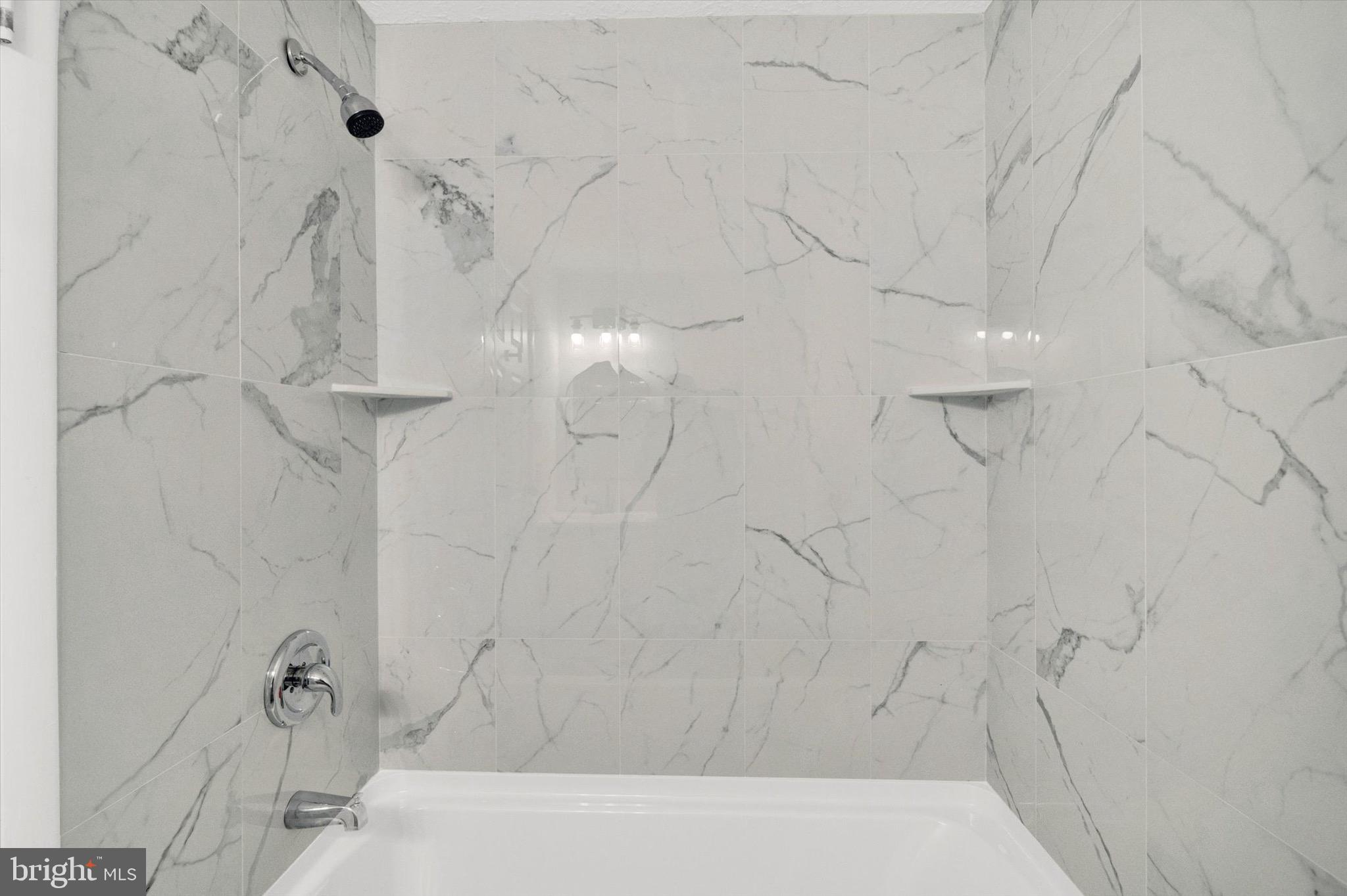 AMBERTOWNE - Residential