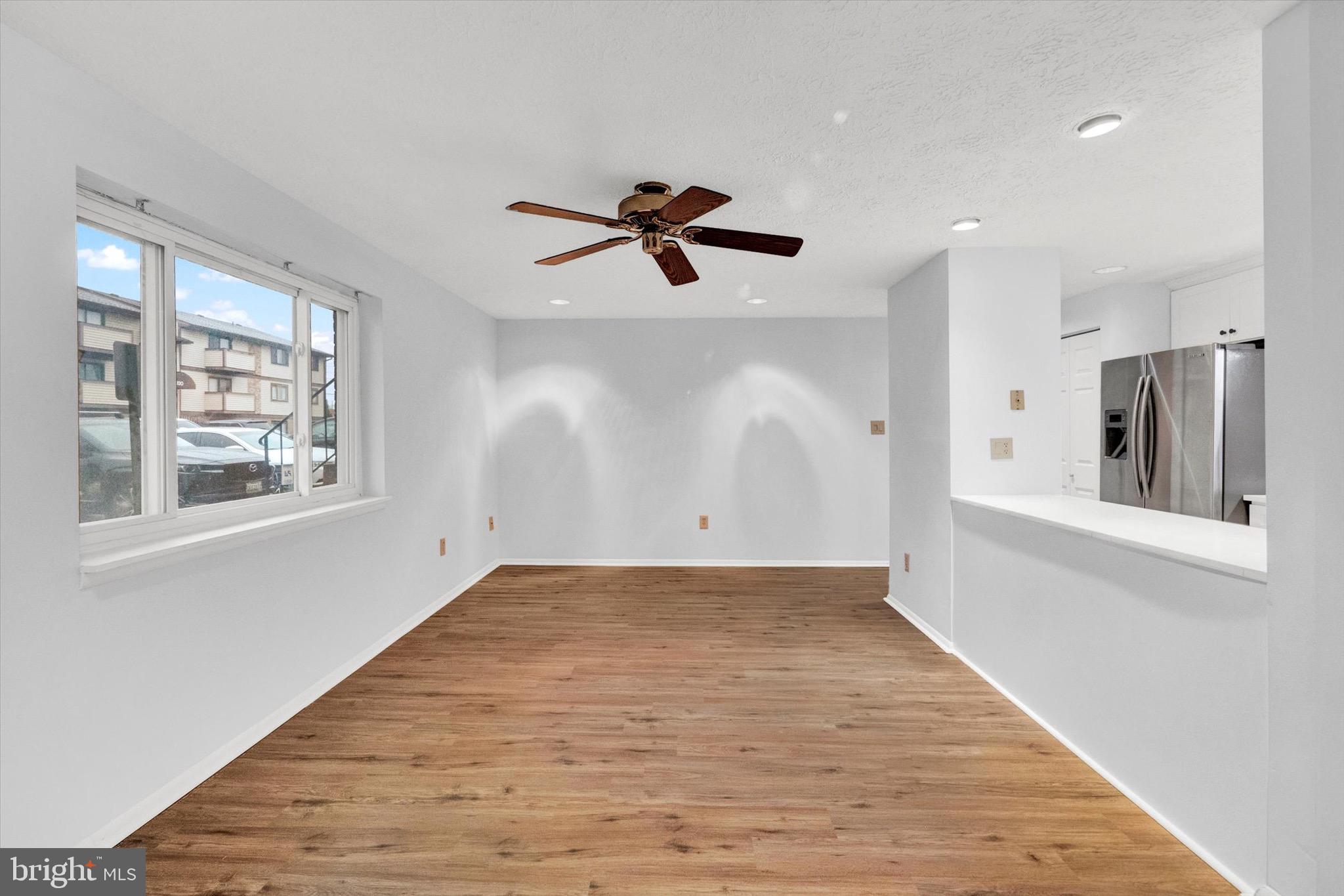 AMBERTOWNE - Residential