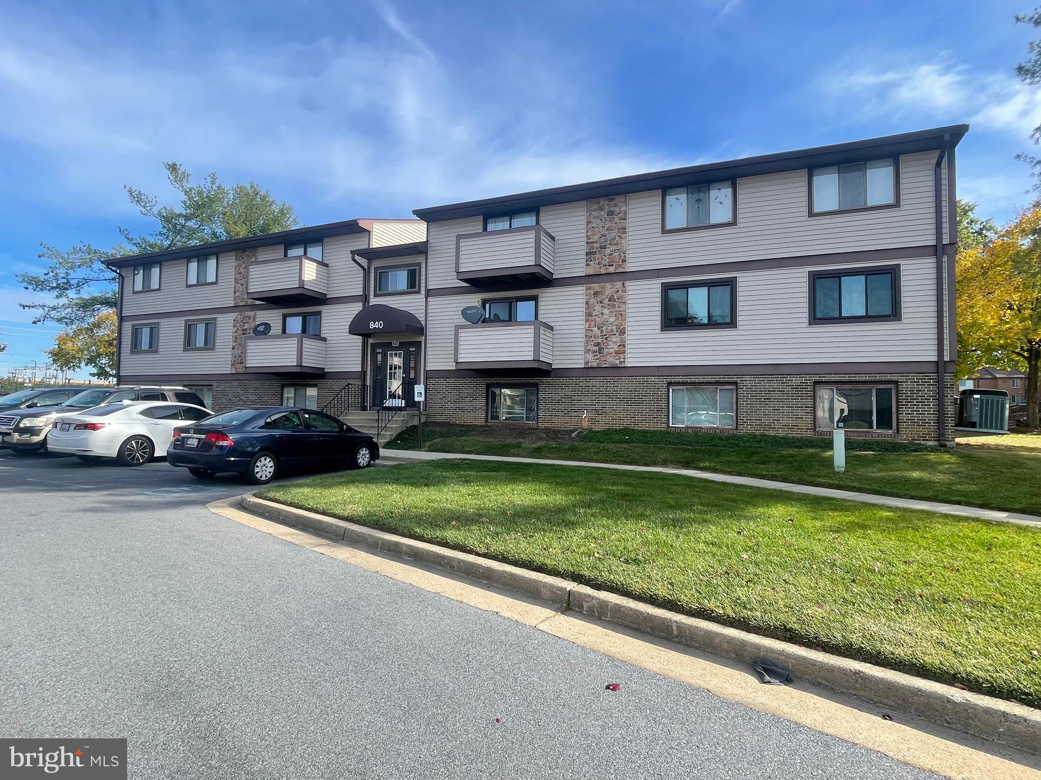 AMBERTOWNE - Residential