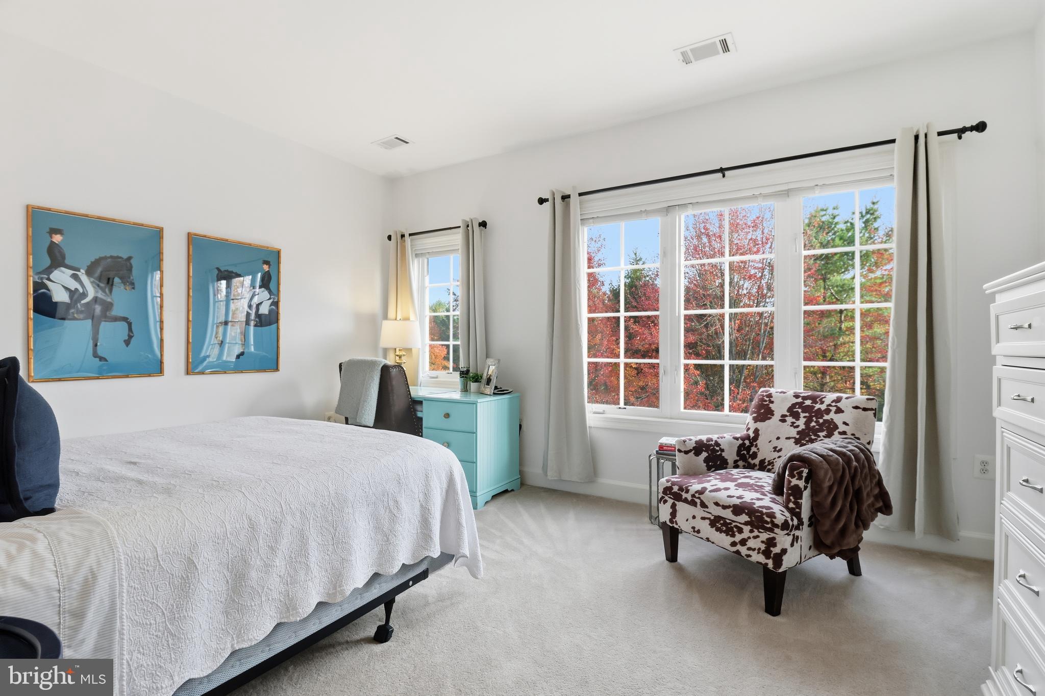 RIVER CREEK - Residential Lease