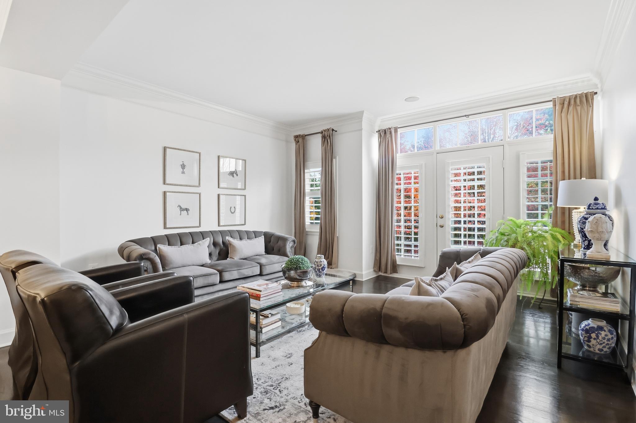 RIVER CREEK - Residential Lease