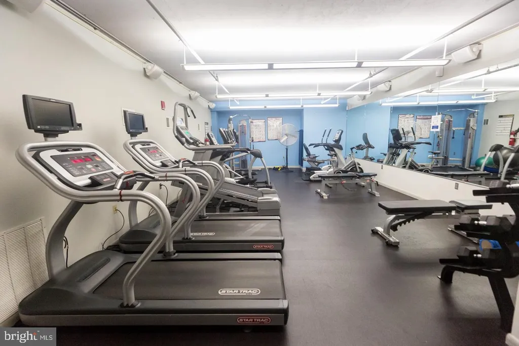 Additional image 14 of 1300 N Street NW Unit 403, Washington, DC 20005
