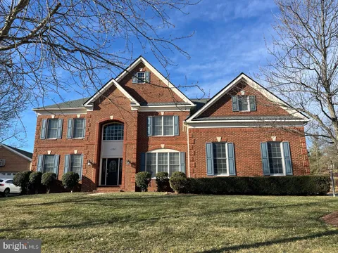 25569 Arthur Place, Chantilly, VA 20152 - MLS#: VALO2092518