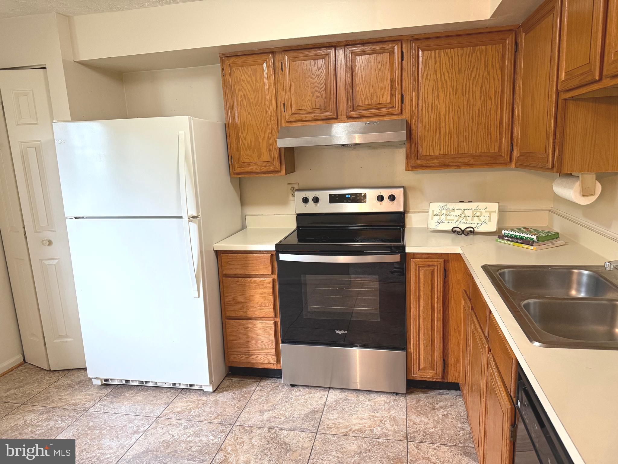 12866 BISON COURT