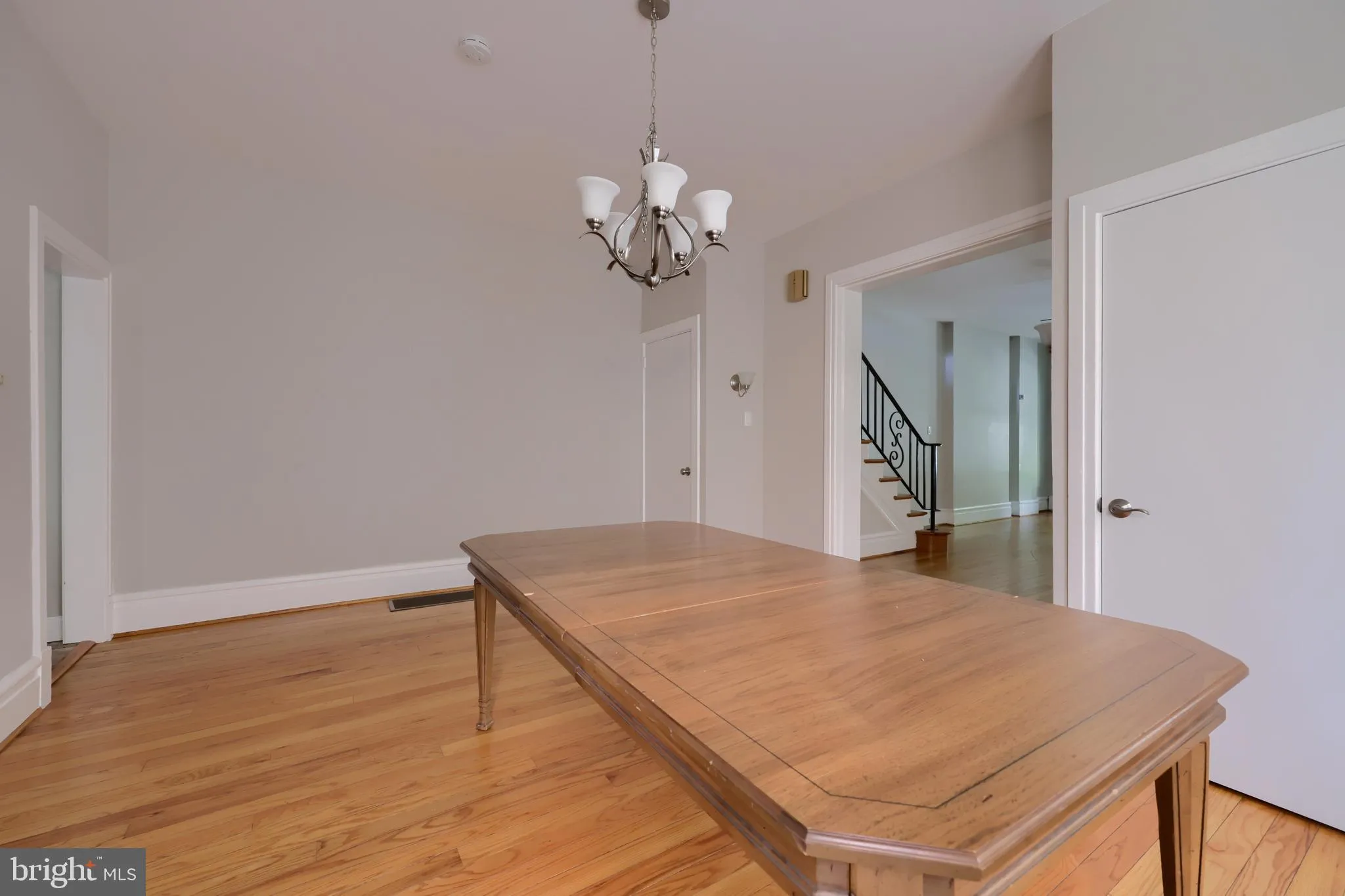 Lancaster, Pennsylvania 17602, United States, 5 Bedrooms Bedrooms, ,2 BathroomsBathrooms,Residential,Active,20645