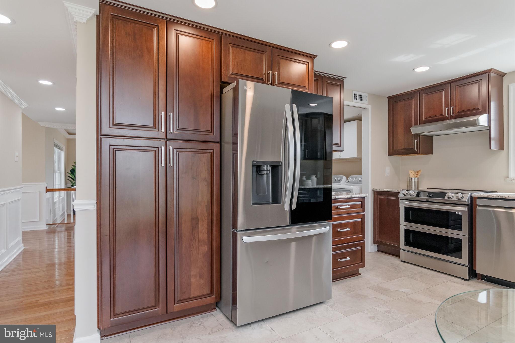 SUGARLAND RUN - Residential