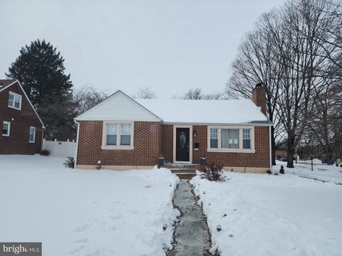 Photo of 667 N Forrest Ave, EAGLEVILLE, PA 19403 (MLS # PAMC2166192)