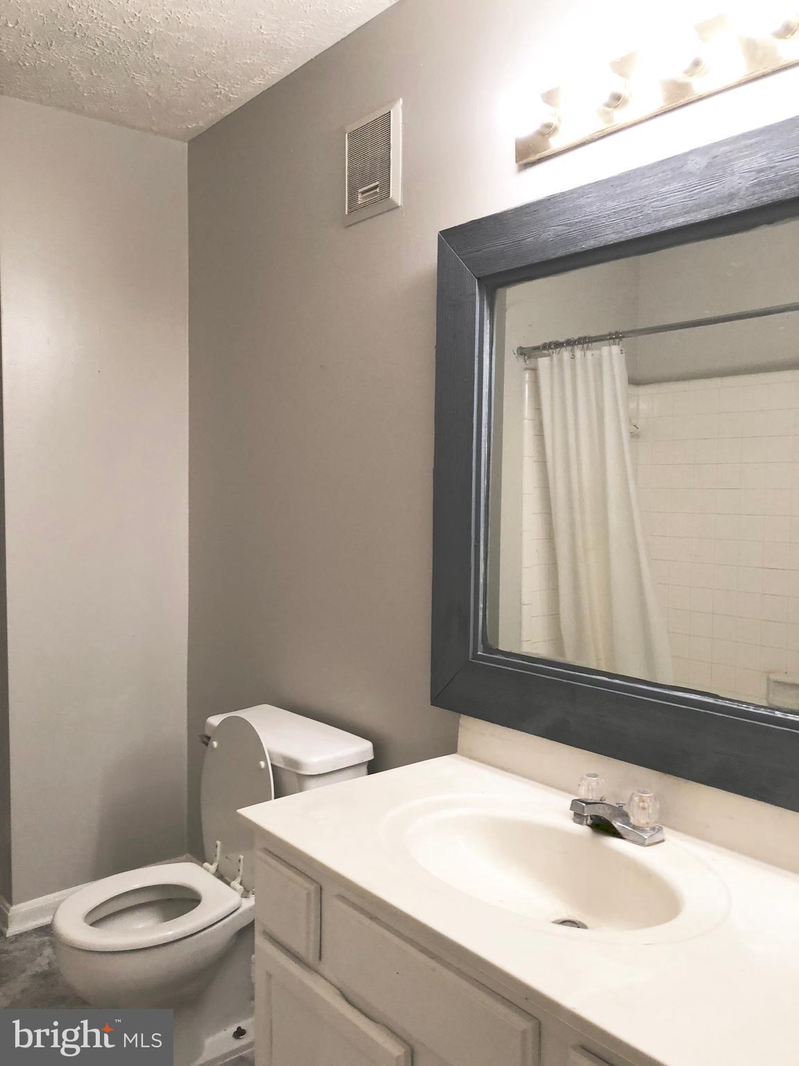 WINDBROOKE - Residential Lease