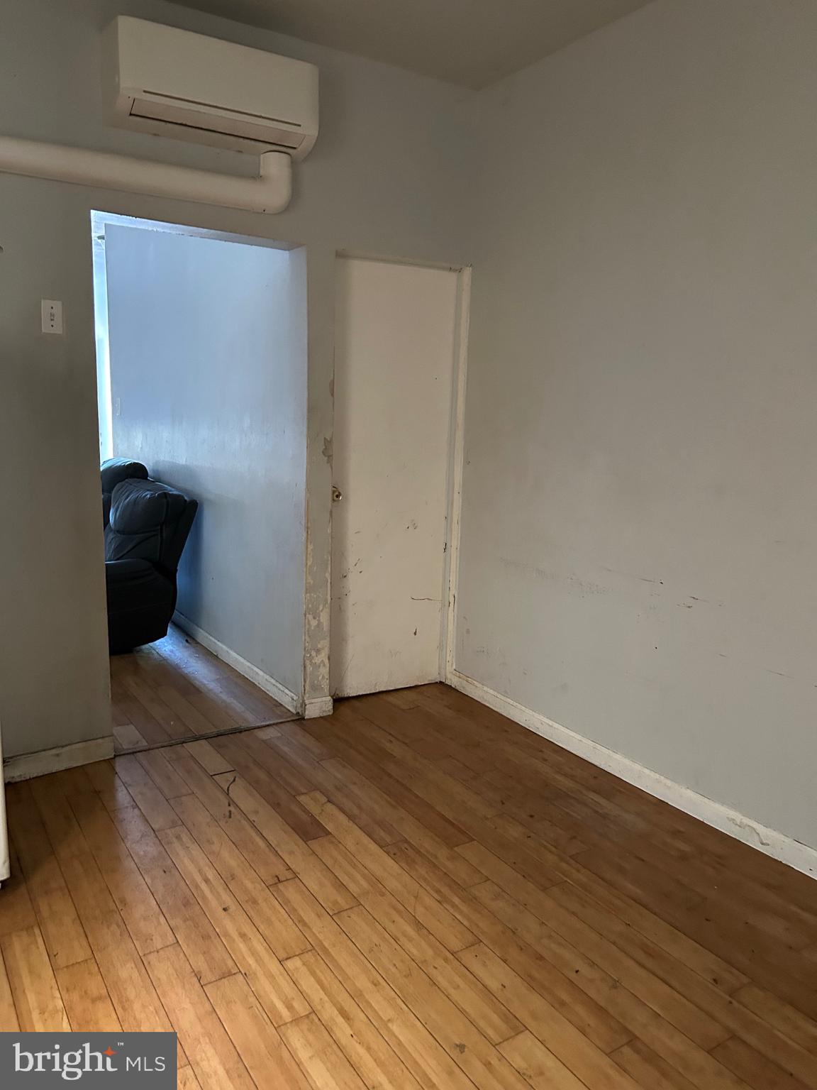 RICHMOND - Residential