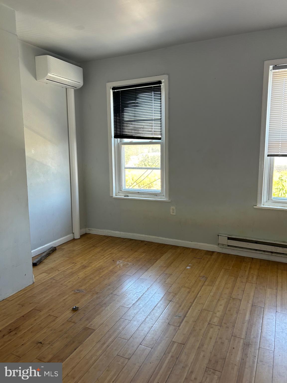 RICHMOND - Residential