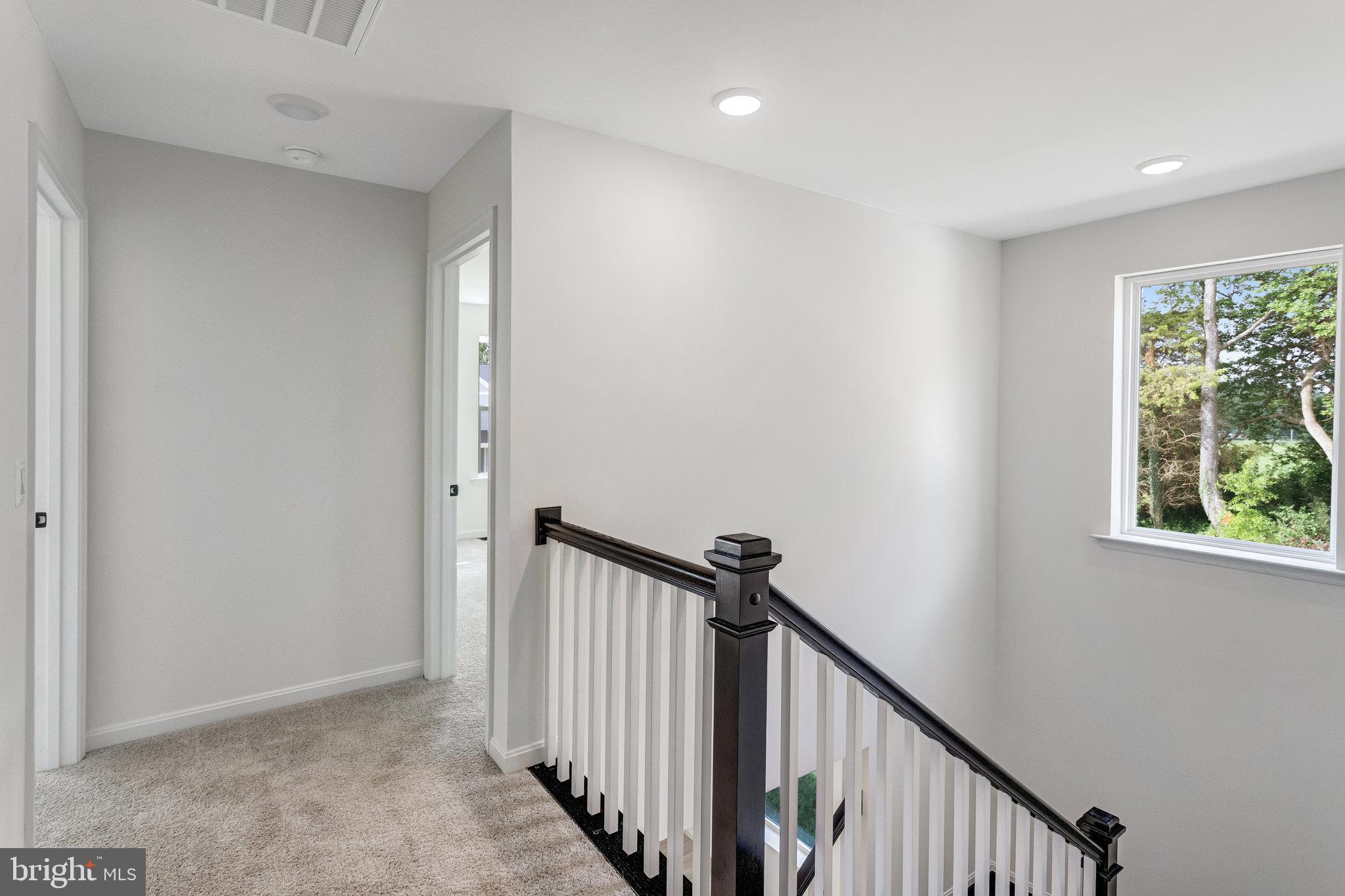 SEASONS AT ROUND MILL MEADOWS - Residential