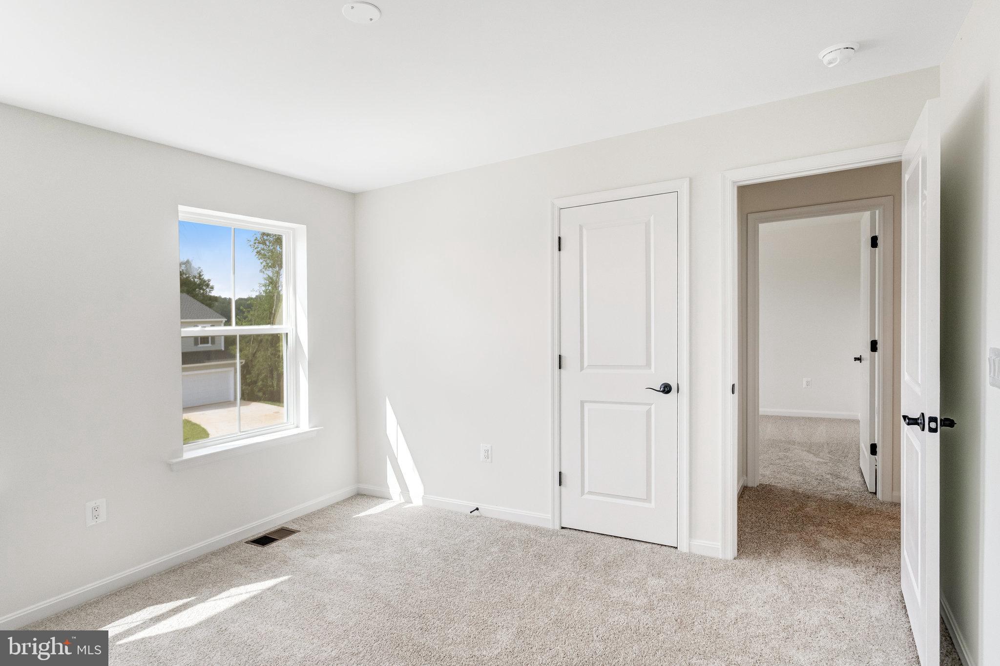 SEASONS AT ROUND MILL MEADOWS - Residential