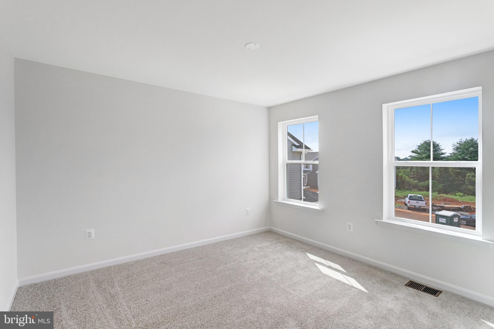 SEASONS AT ROUND MILL MEADOWS - Residential