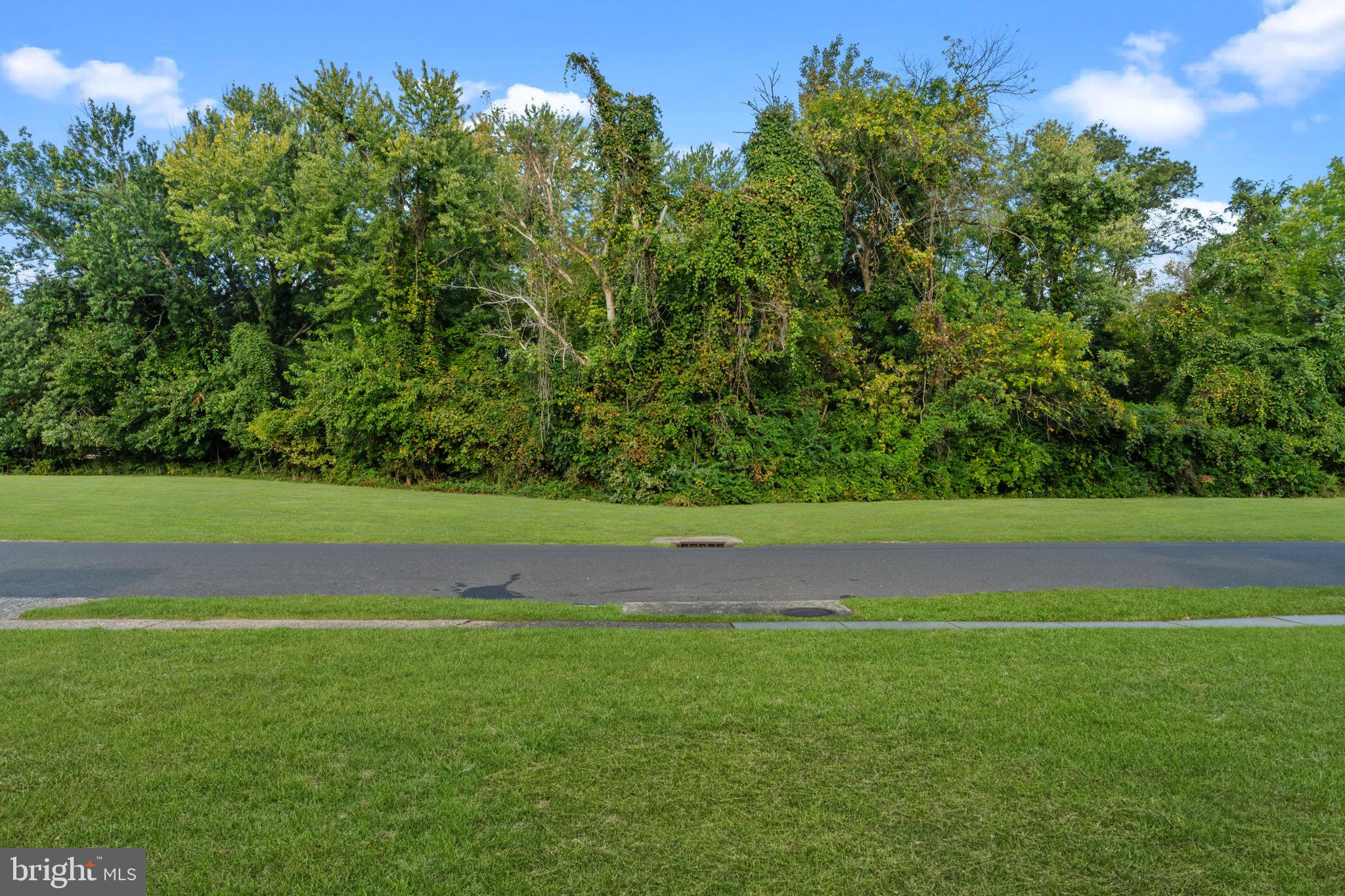 INDIAN CREEK - Residential Lease