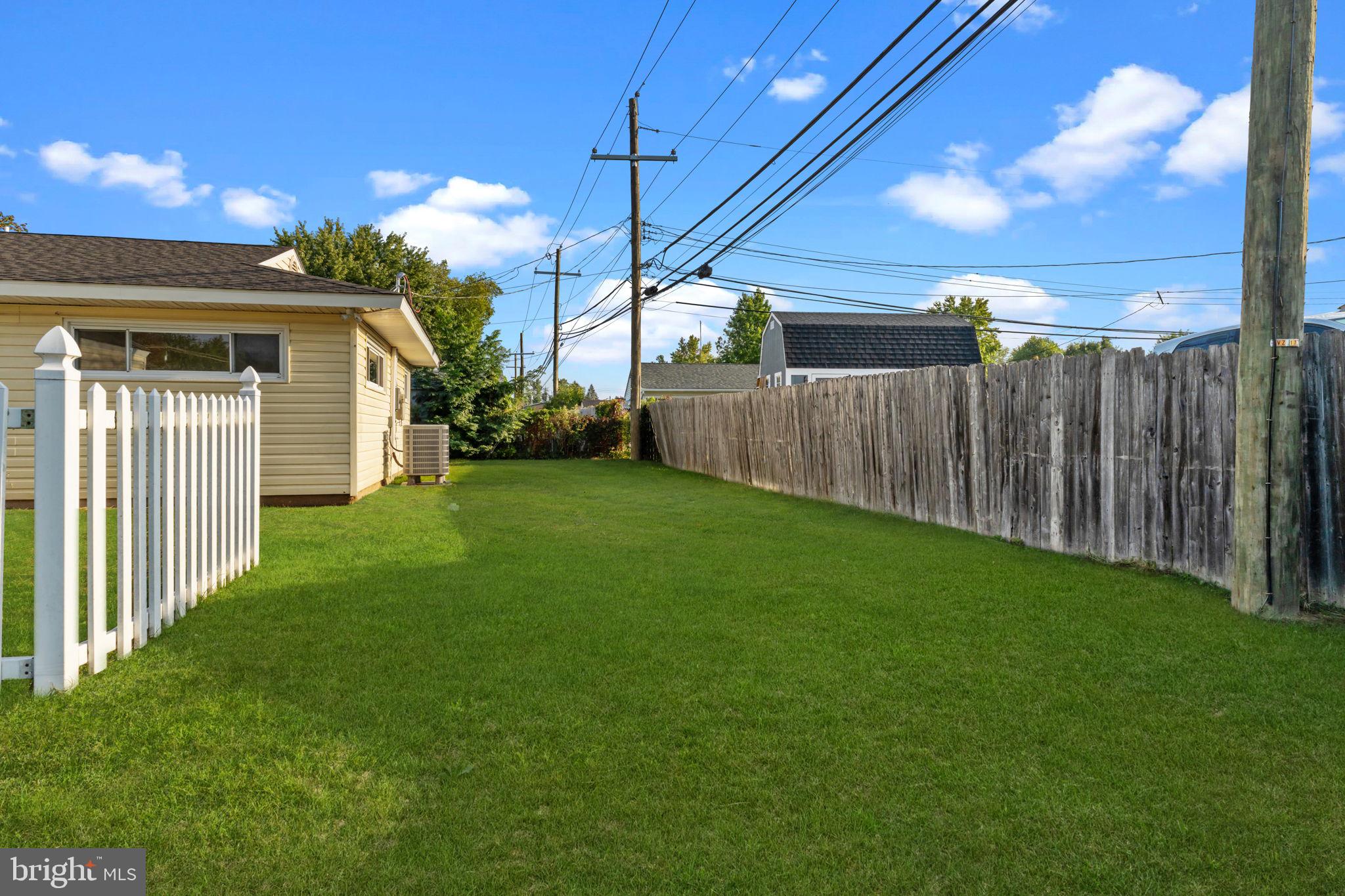 INDIAN CREEK - Residential Lease