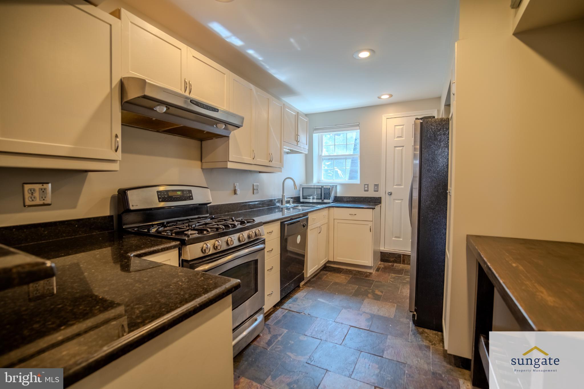 313 S MADEIRA STREET