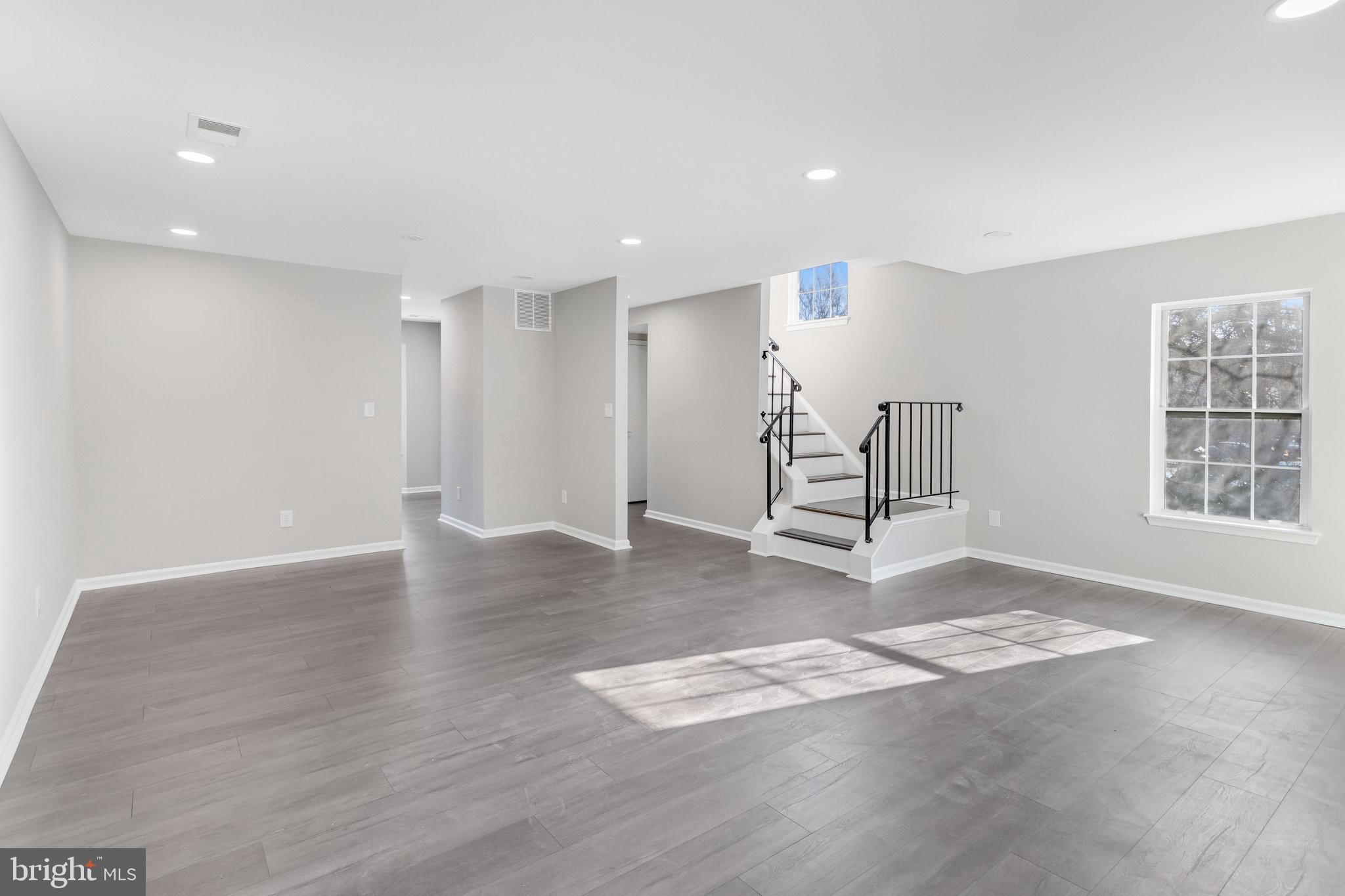 STOCKBRIDGE CONDO - Residential Lease