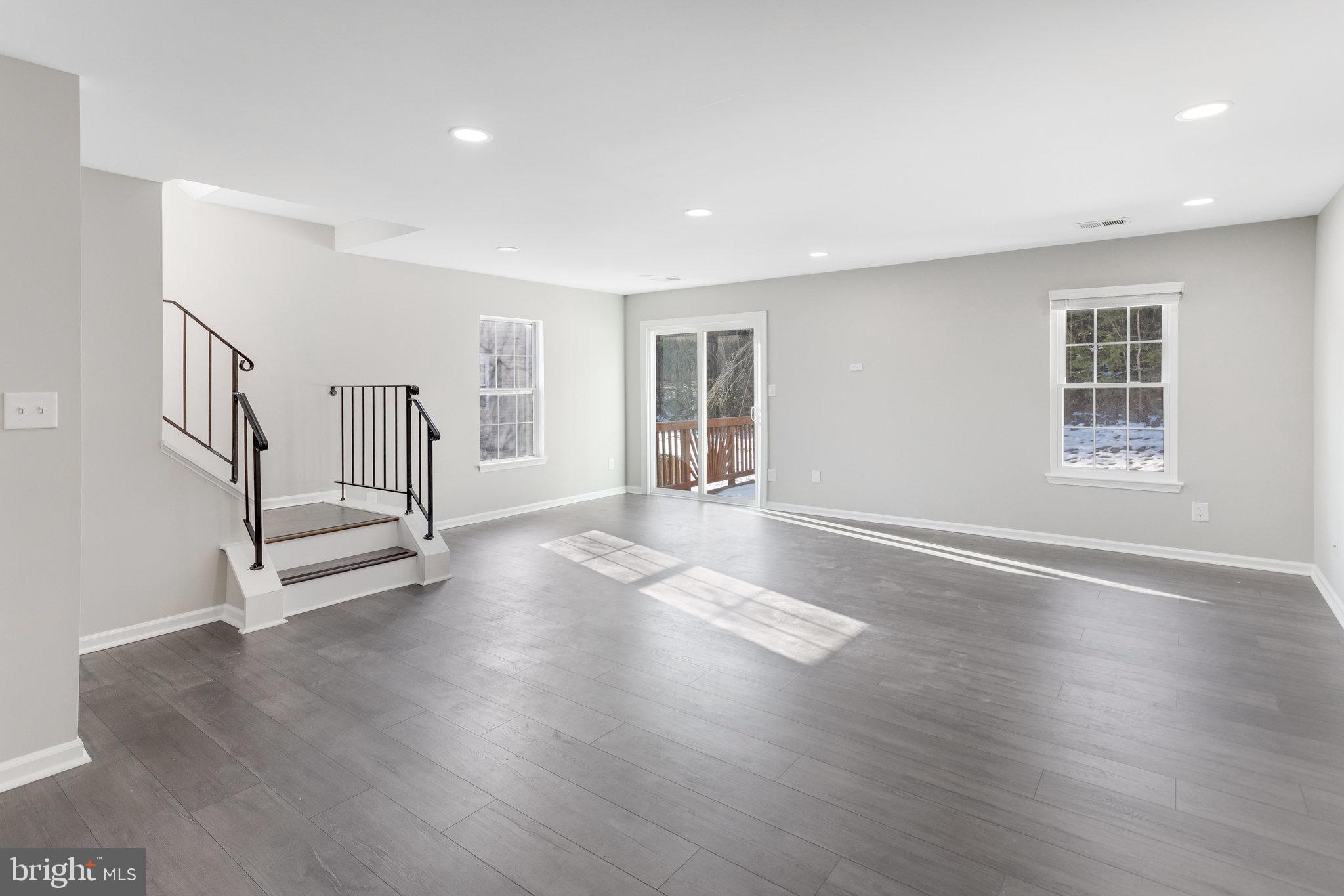 STOCKBRIDGE CONDO - Residential Lease