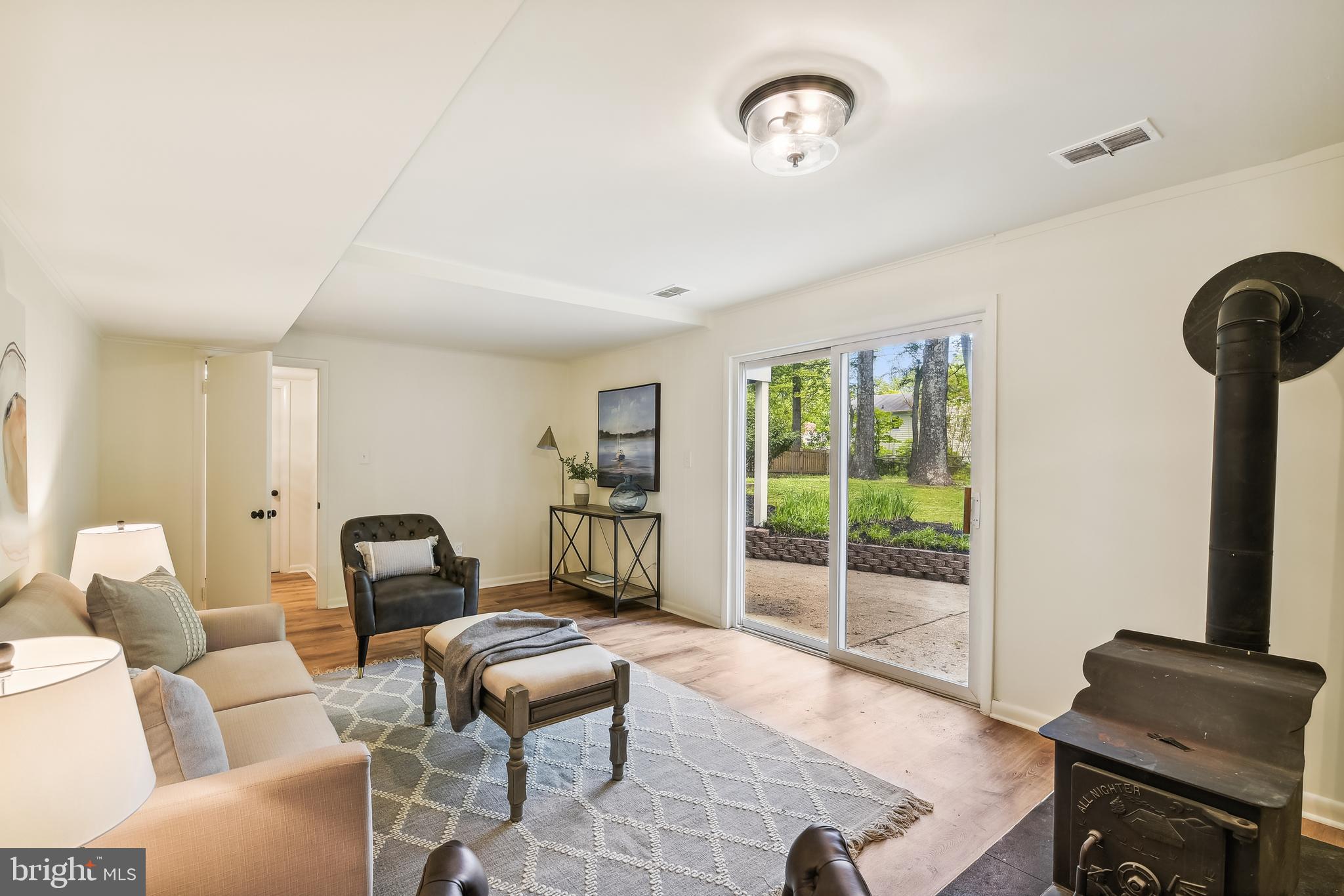 ANCHORAGE - Residential