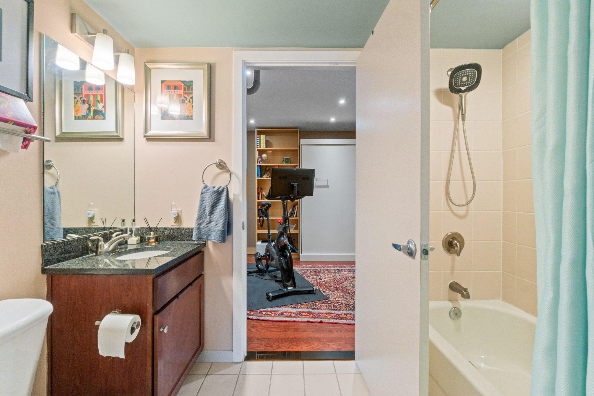 DOWNTOWN SILVER SPRING - Residential