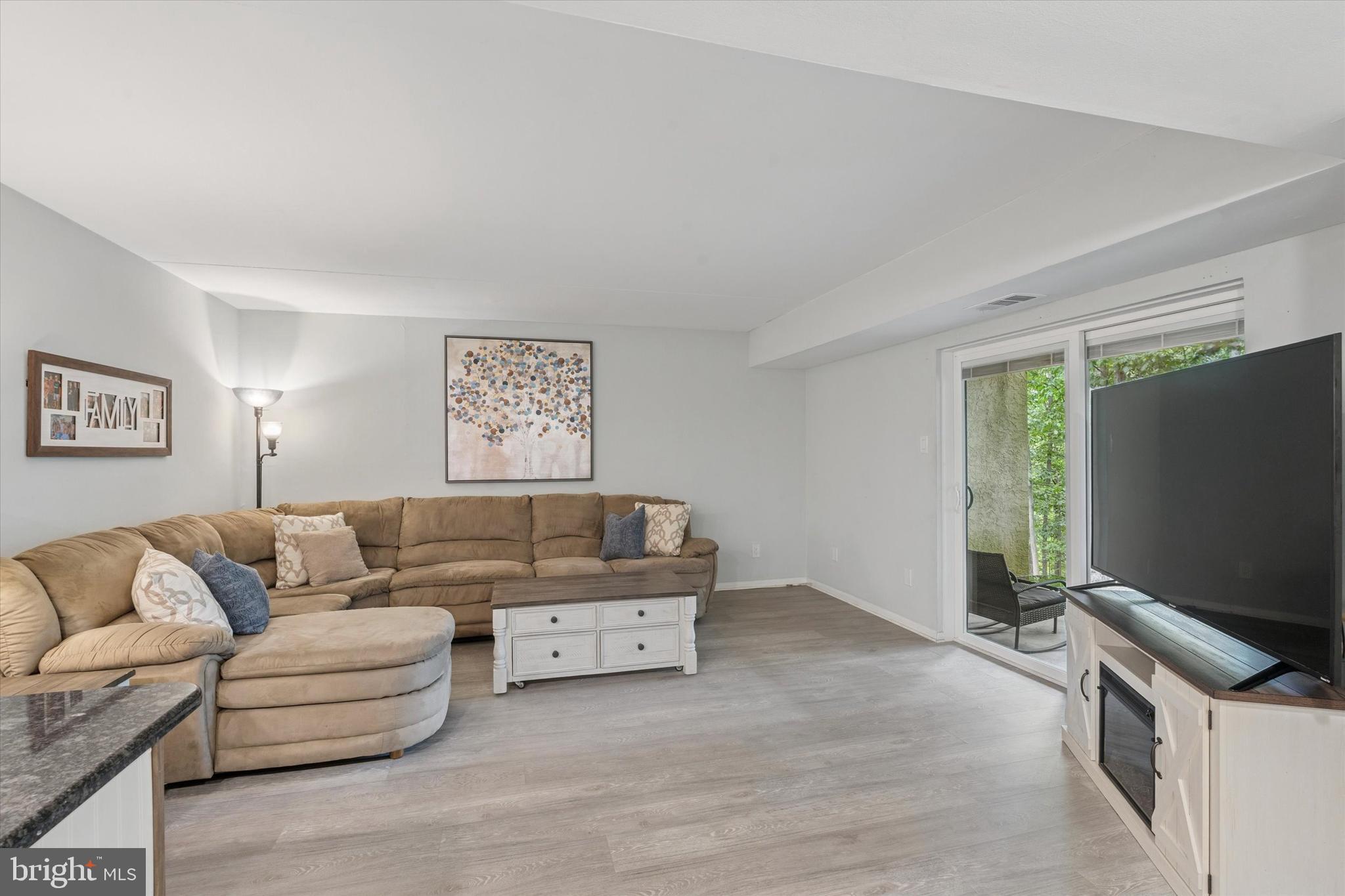 ROXBOROUGH - Residential