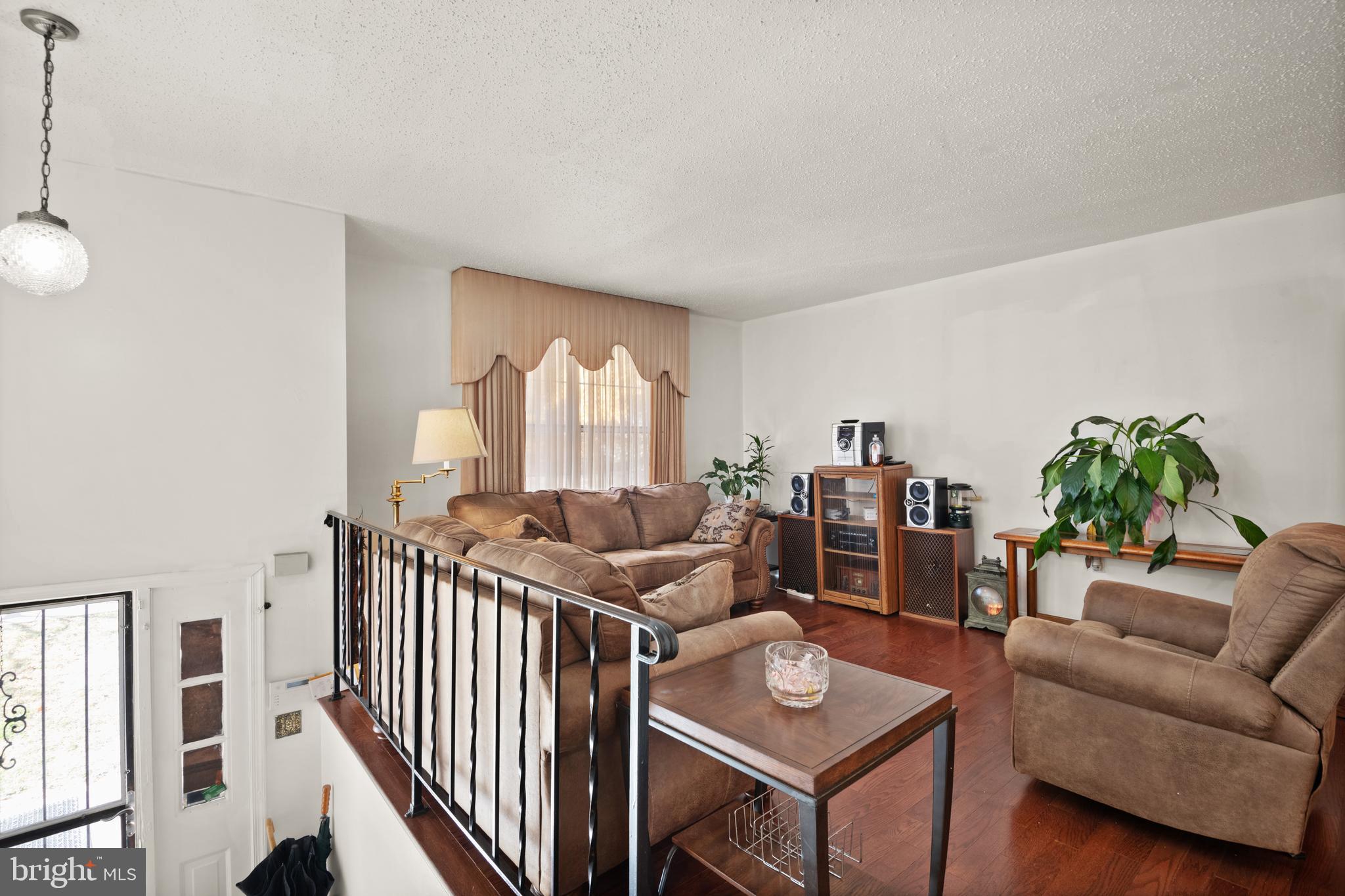 8600 SAPIENZA DRIVE