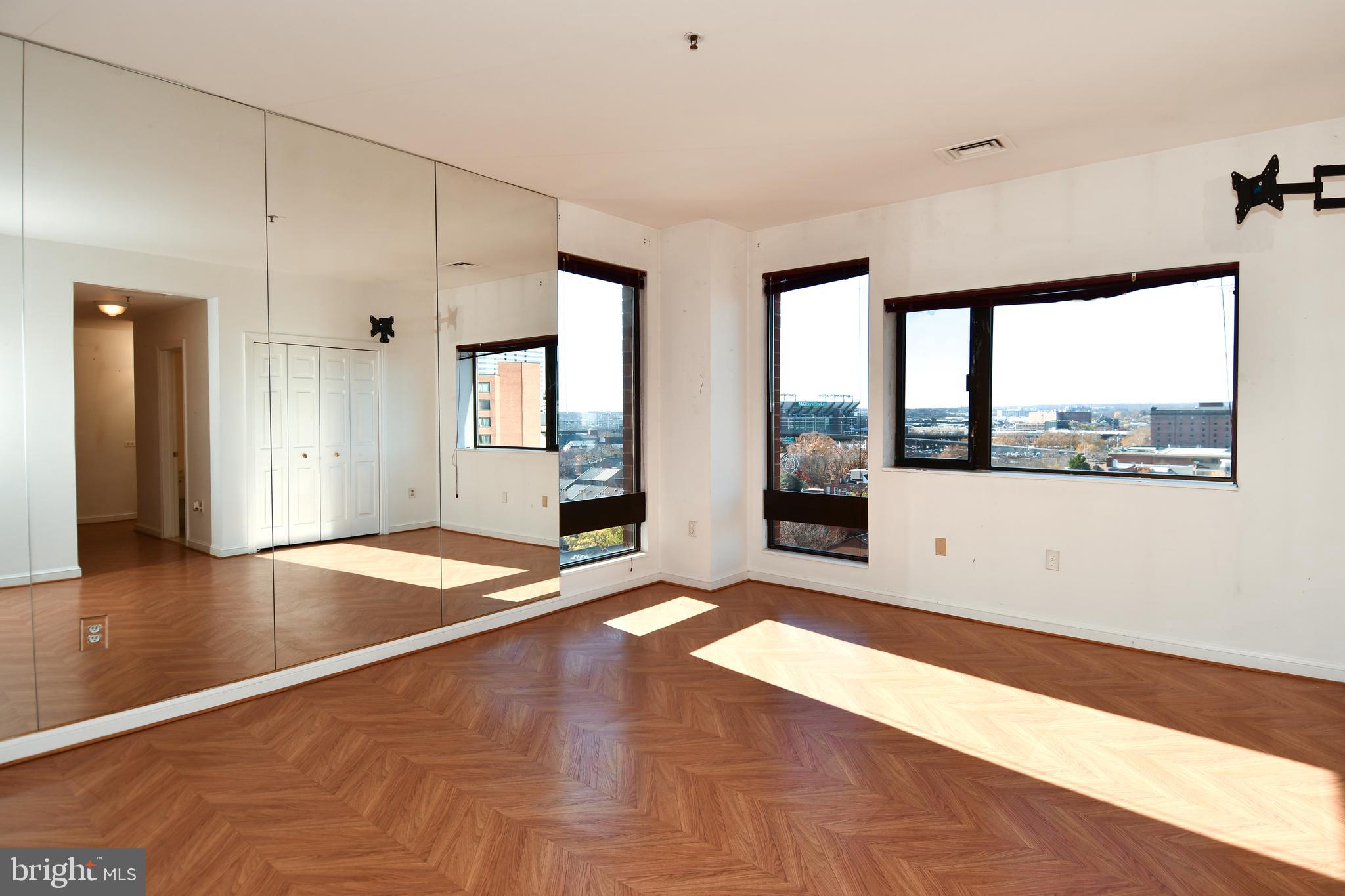 INNER HARBOR - Residential