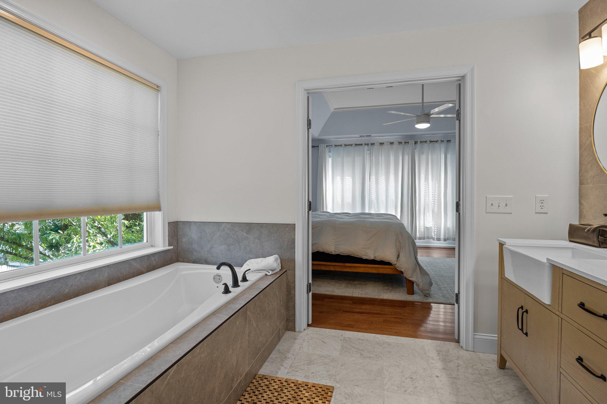 BEDMINSTER SQUARE - Residential