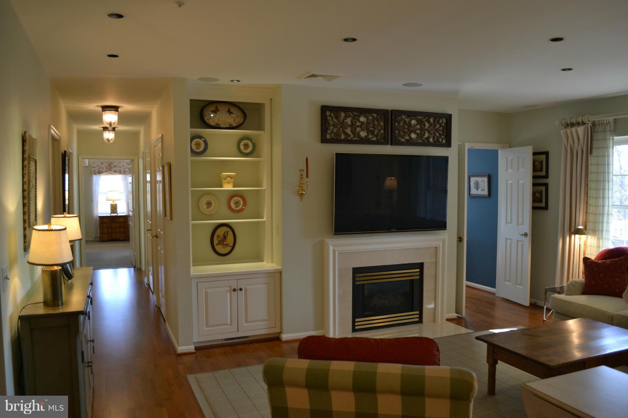 BELMONT FOREST - Residential