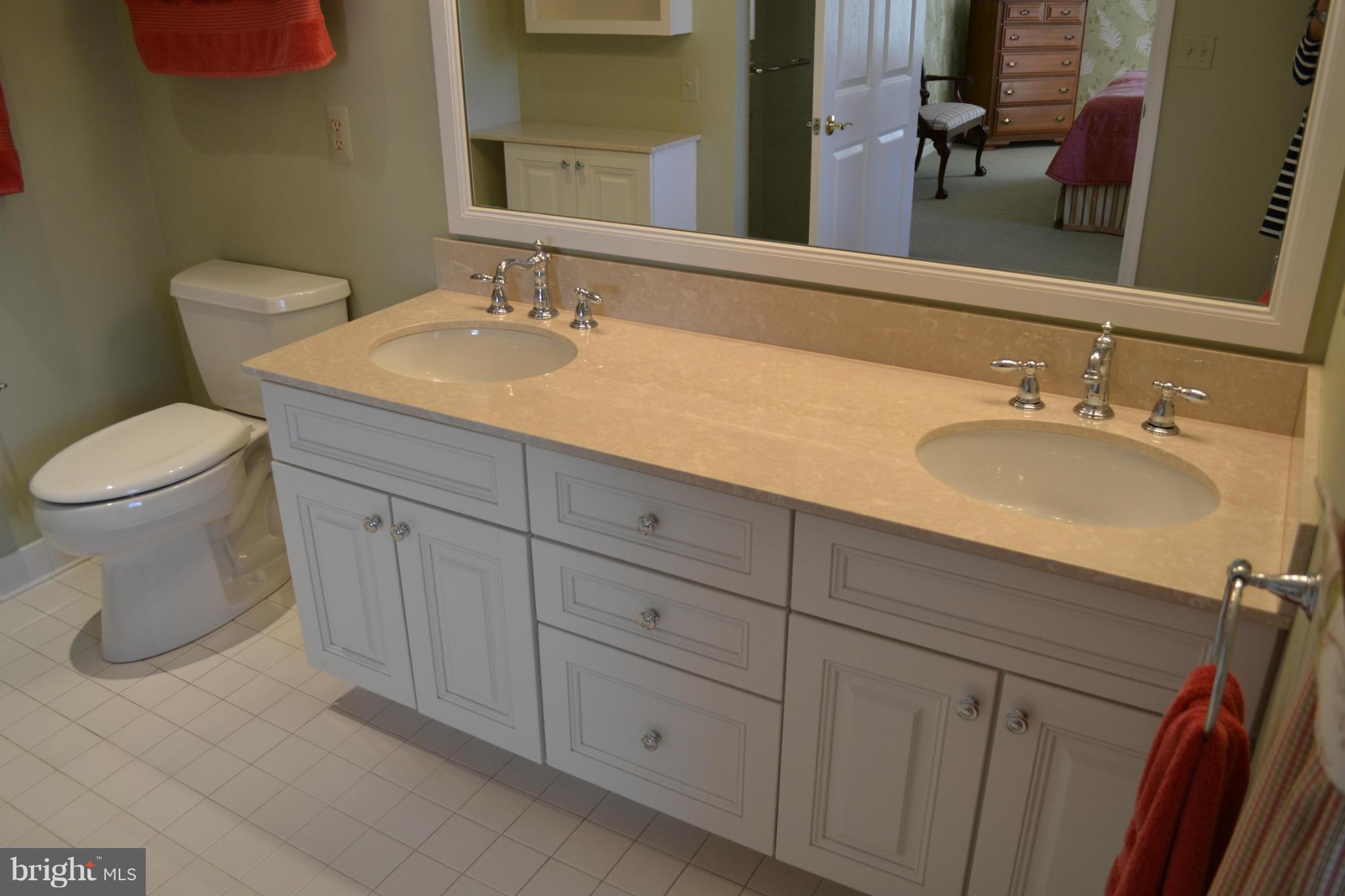 BELMONT FOREST - Residential