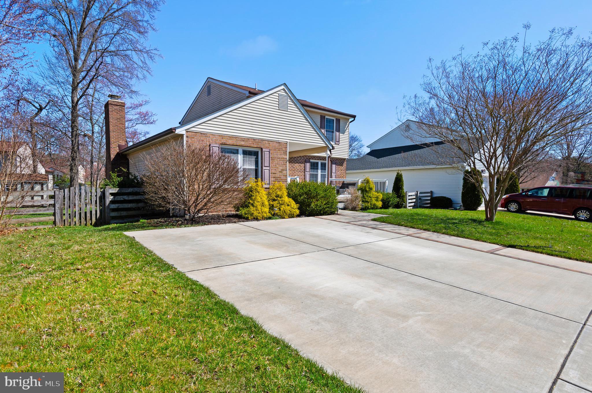 TARTAN HILL - Residential