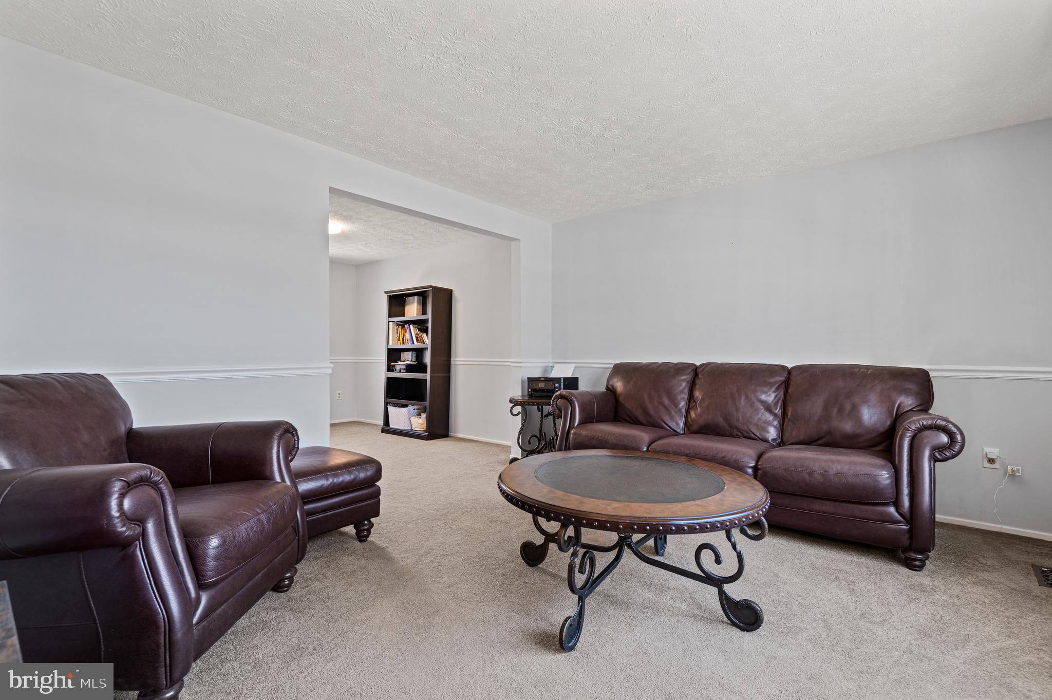 TARTAN HILL - Residential