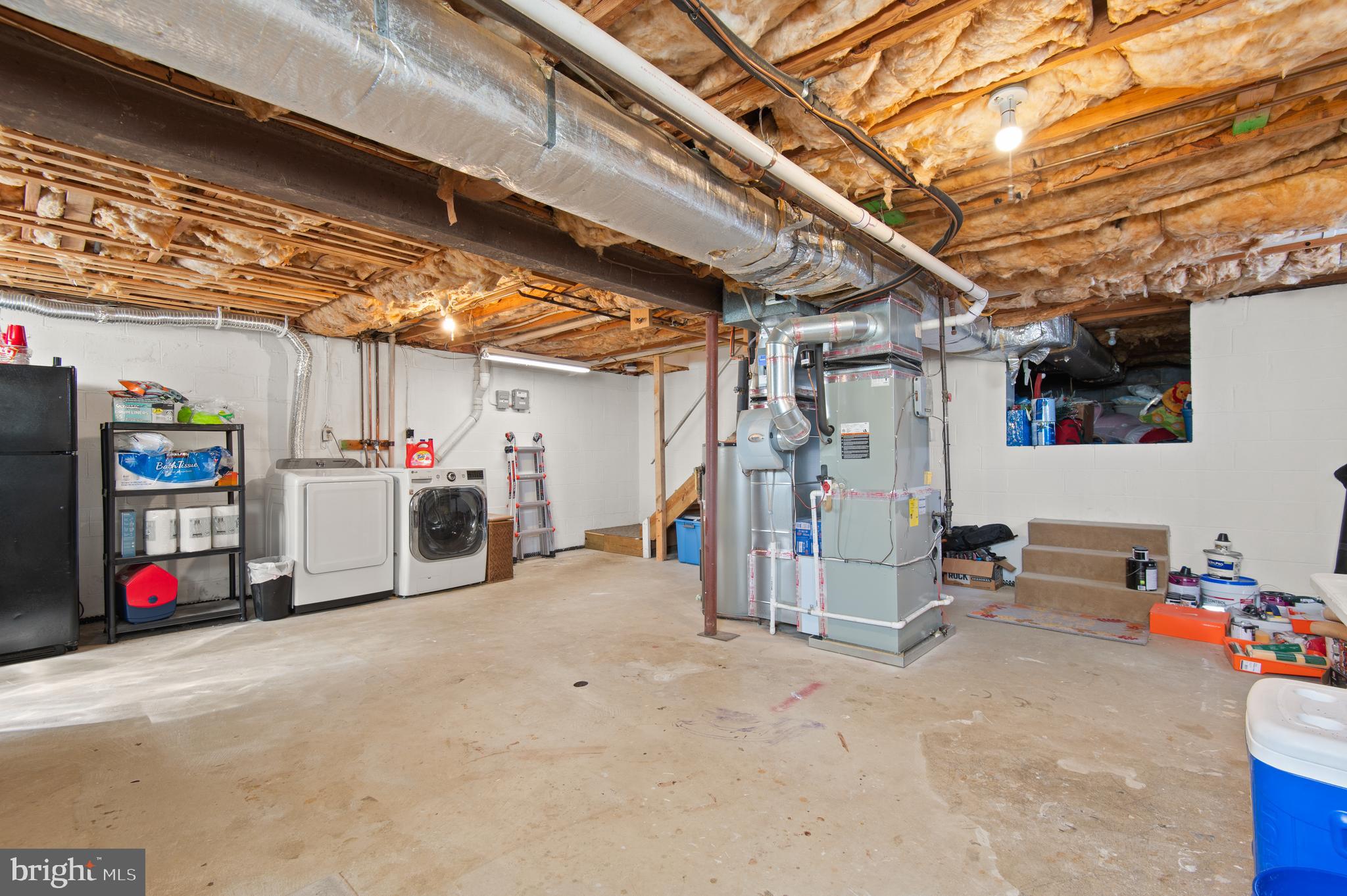 TARTAN HILL - Residential