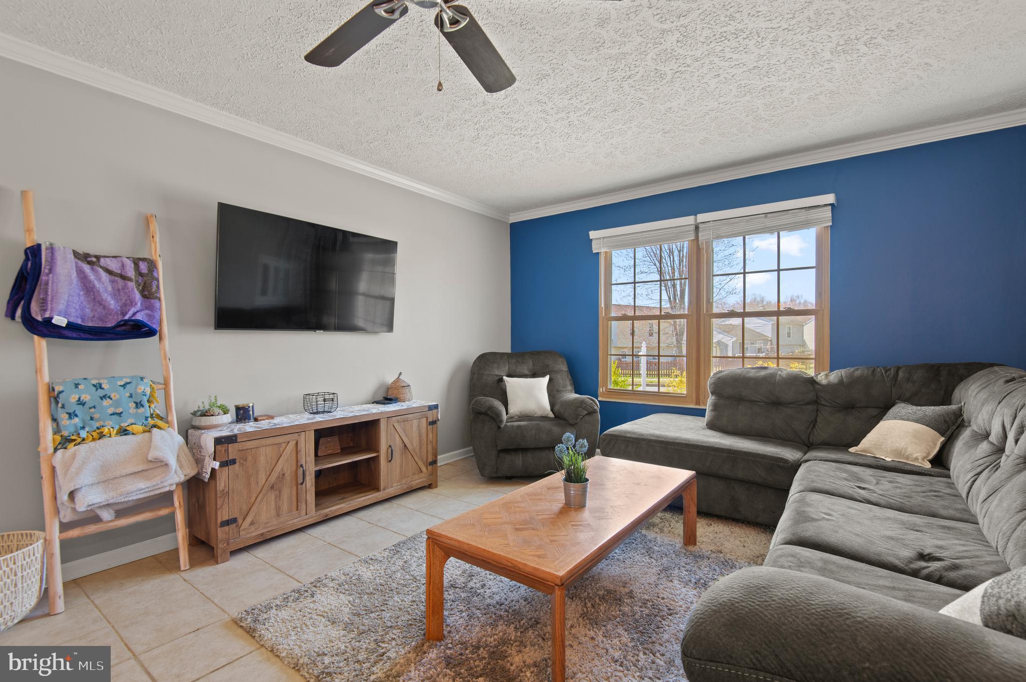 TARTAN HILL - Residential