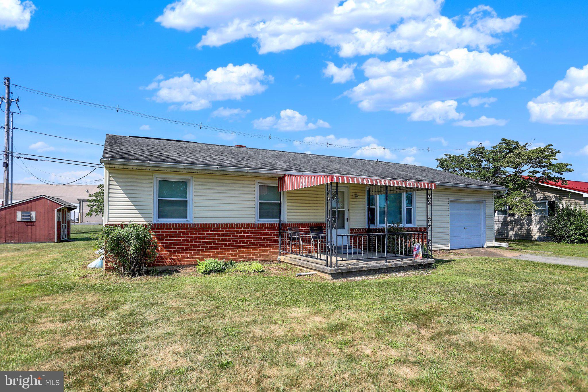 1124 BRANDON DRIVE