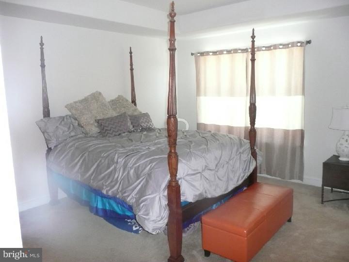 TH AT HERITAGE CNTR - Residential