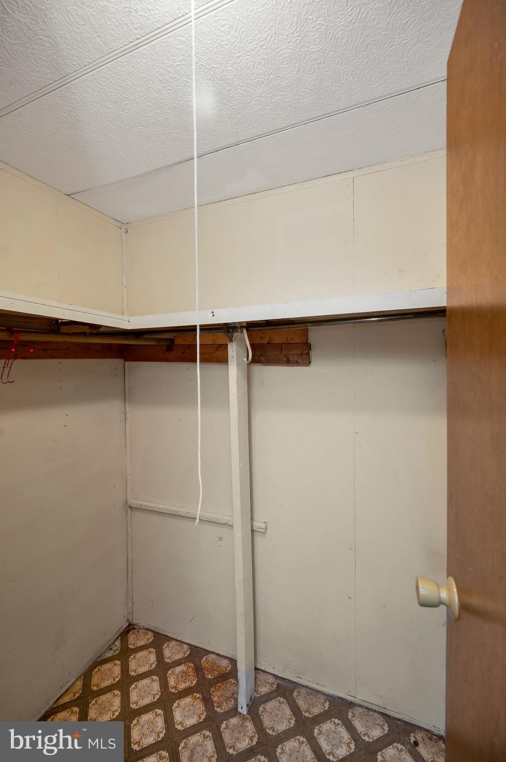 REBEL ACRES - Residential