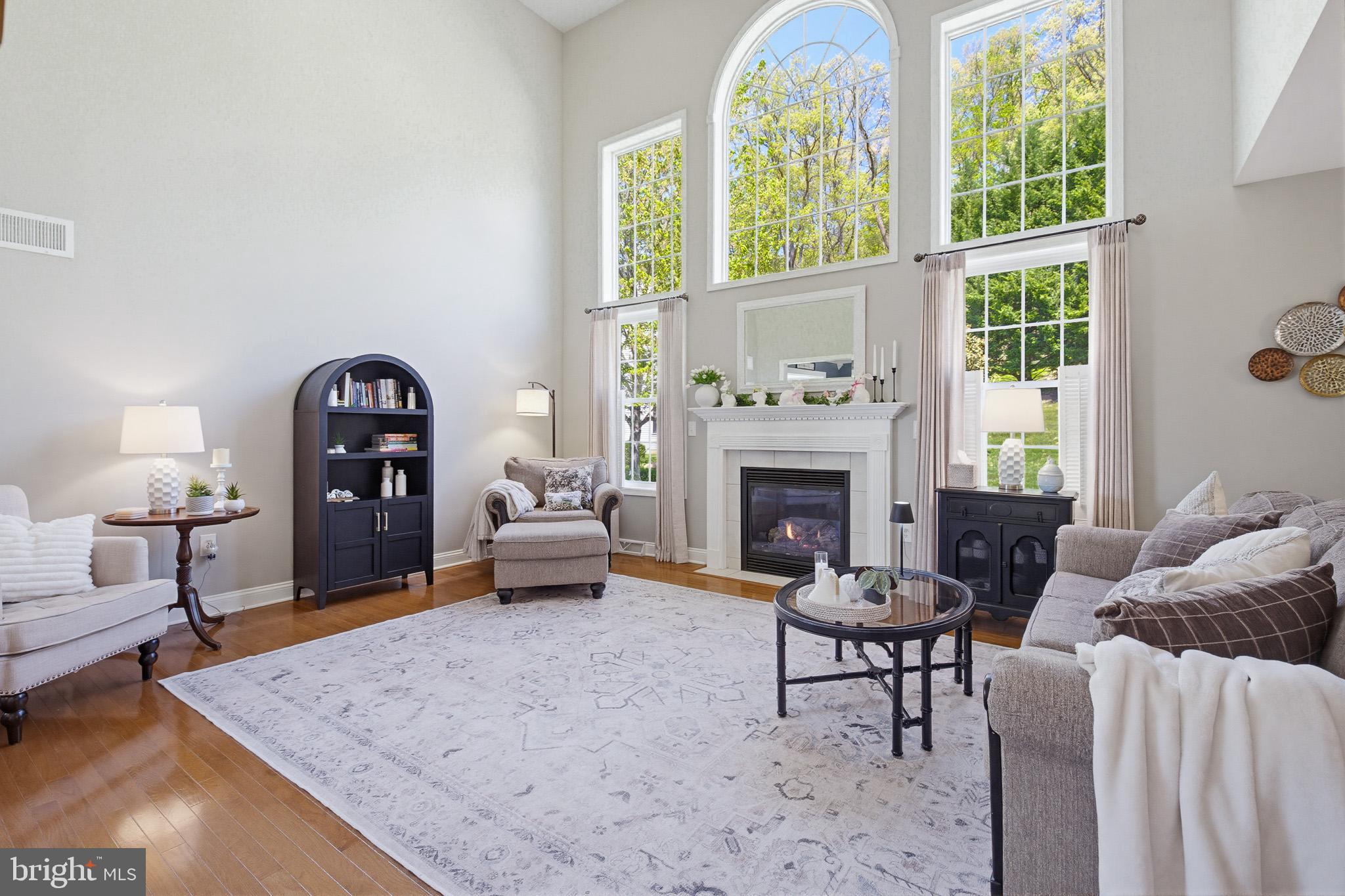 JAMES MEADOW - Residential