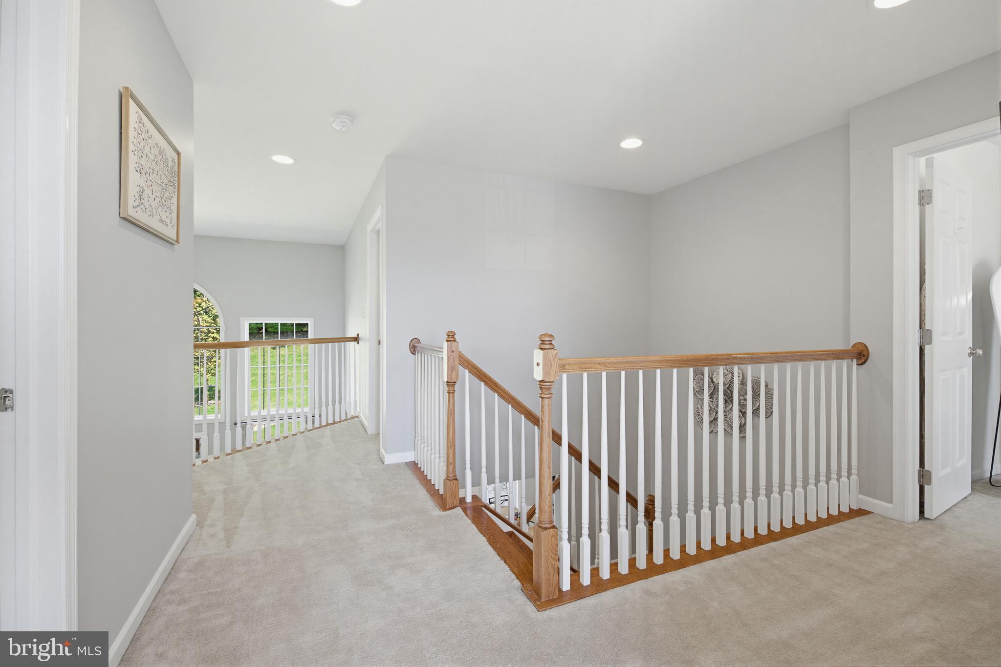 JAMES MEADOW - Residential