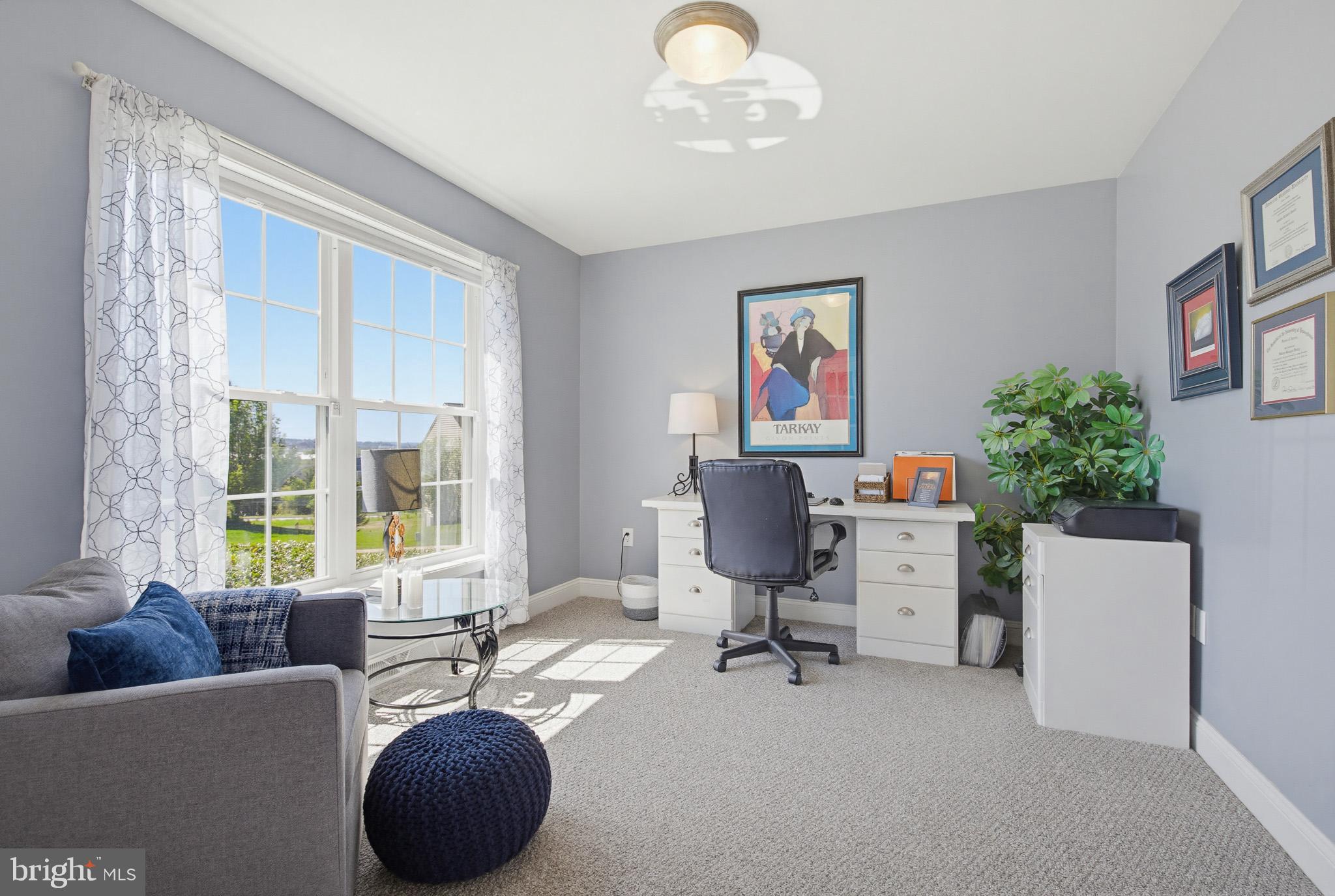 JAMES MEADOW - Residential