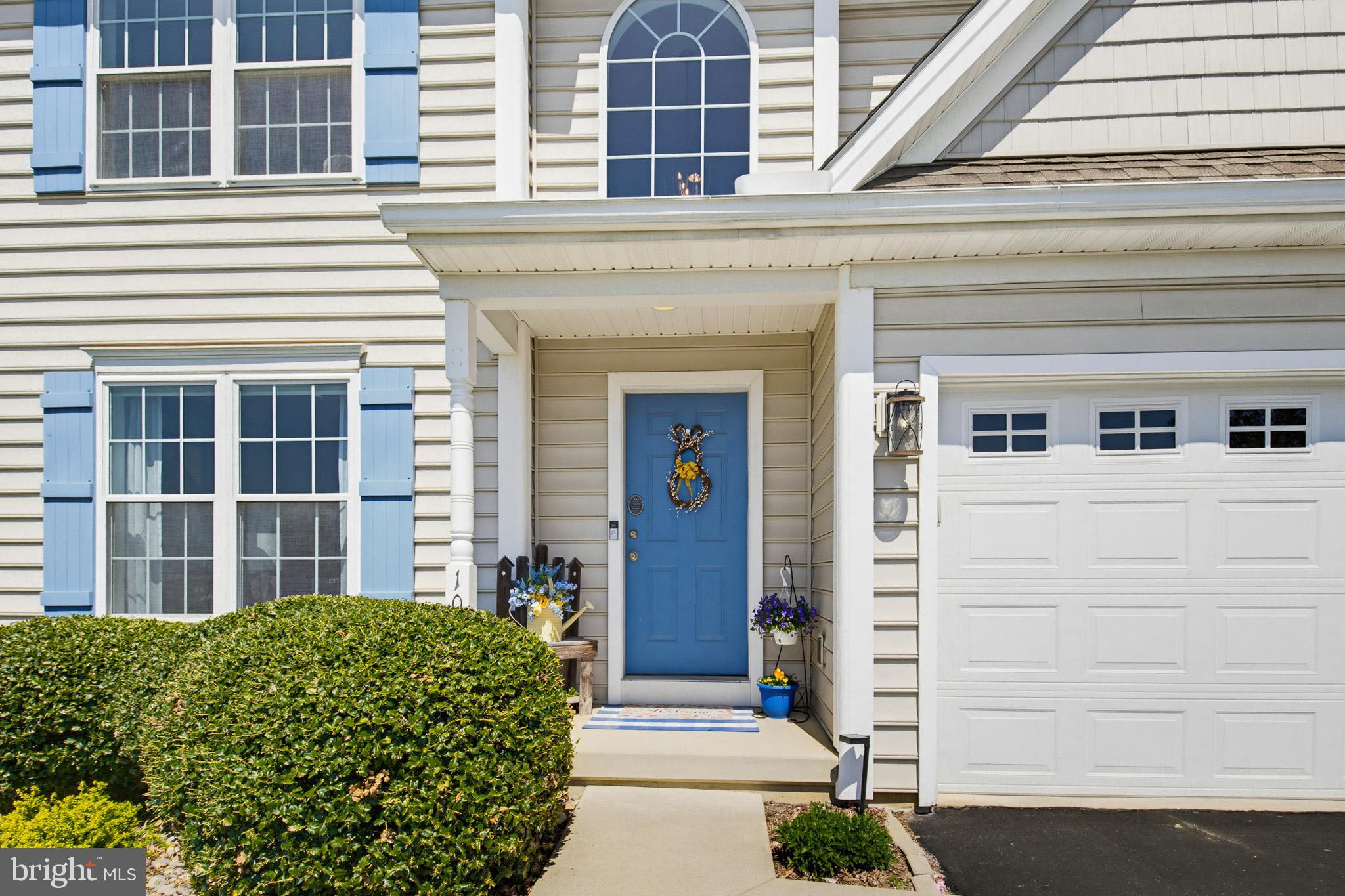 JAMES MEADOW - Residential