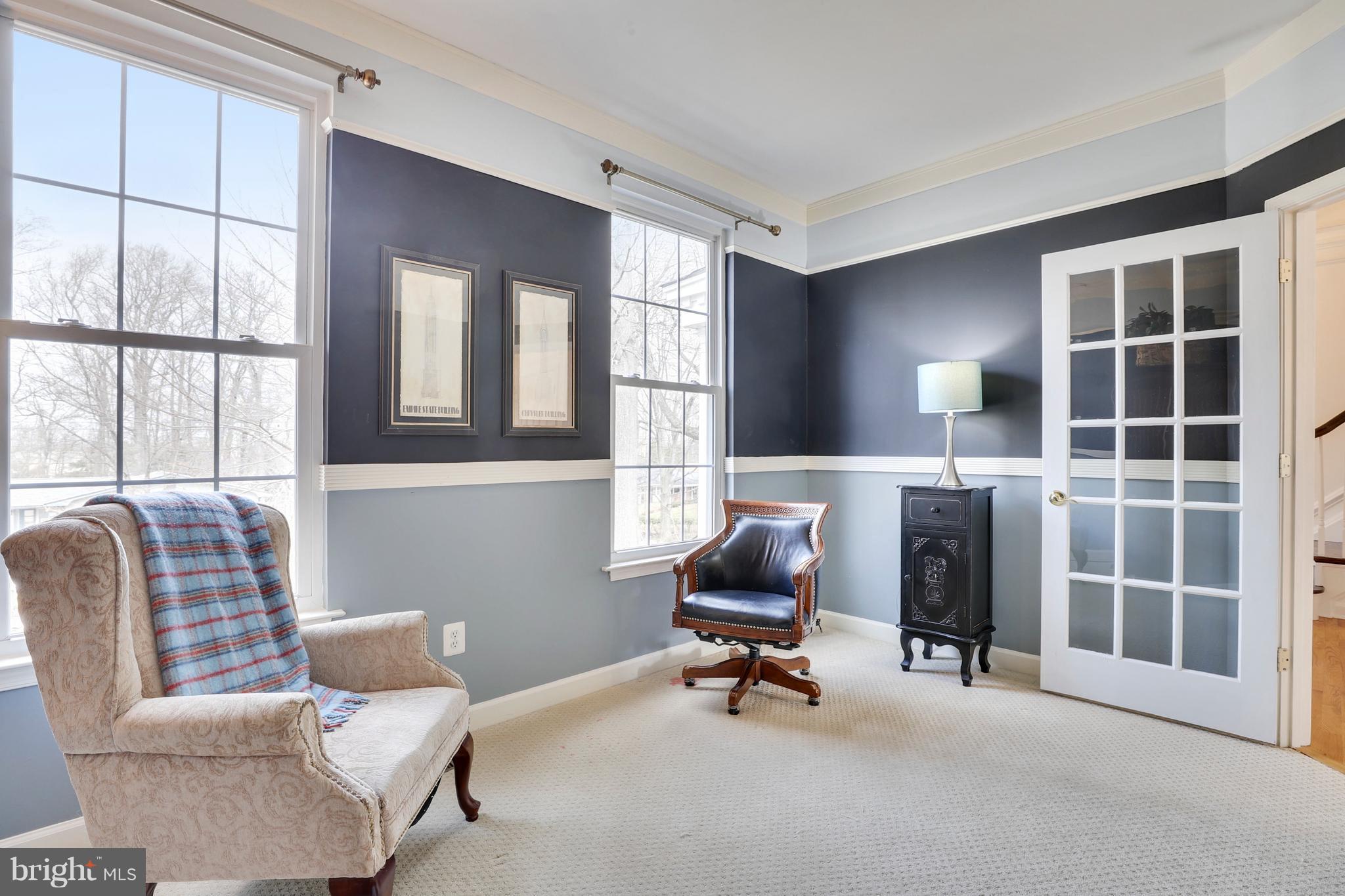 ANNAPOLIS ROADS - Residential