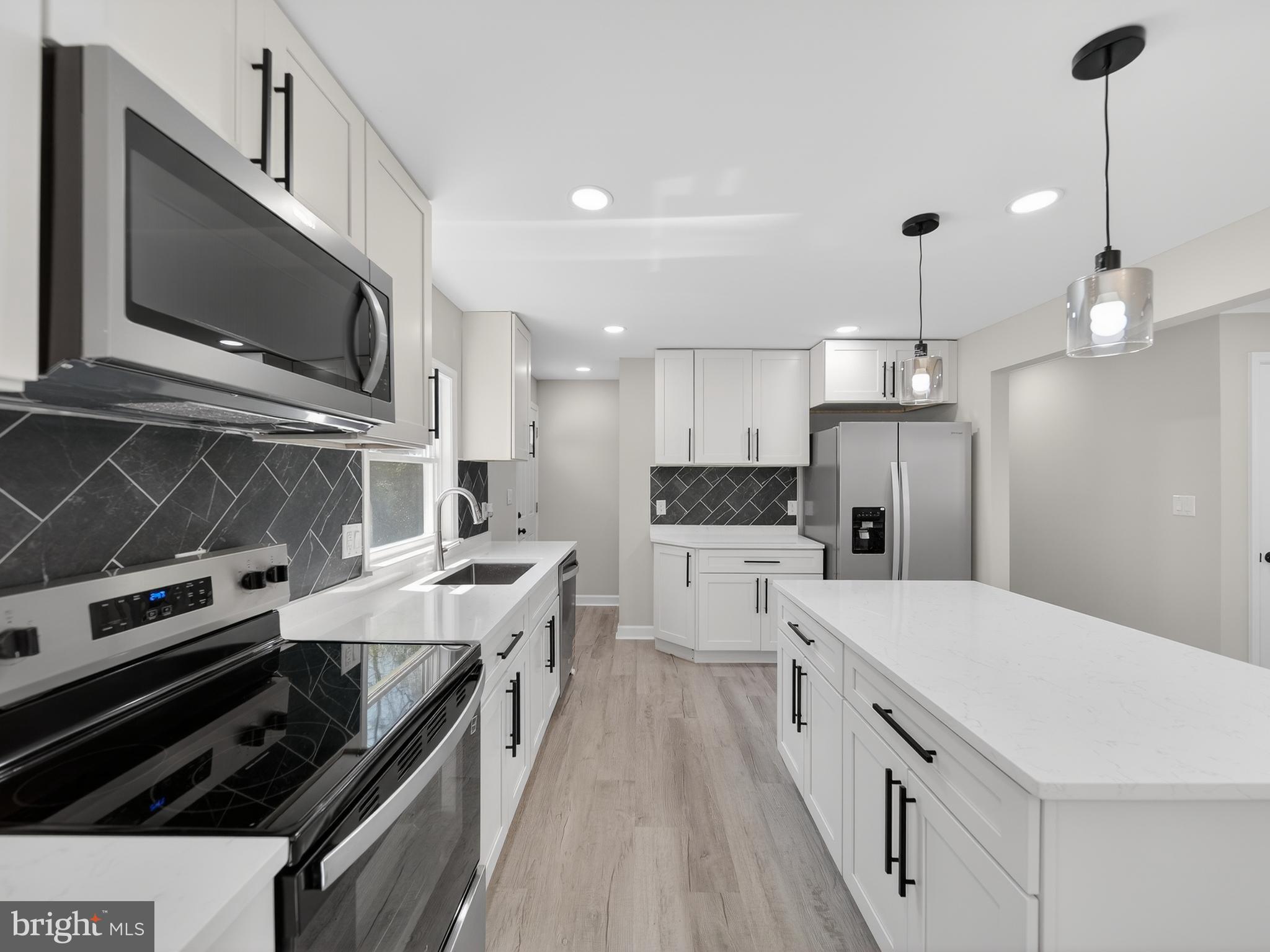 CHESAPEAKE HEIGHTS - Residential