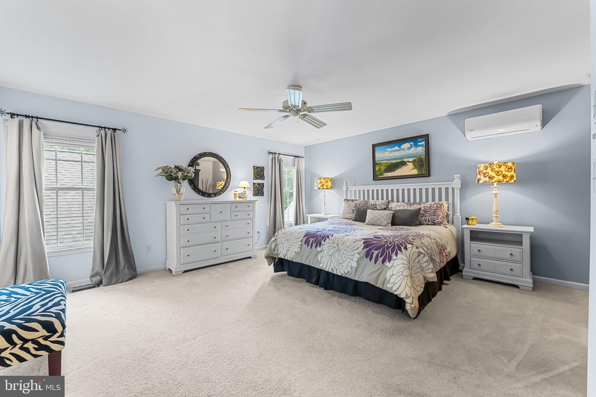 NEW BRITAIN WALK - Residential