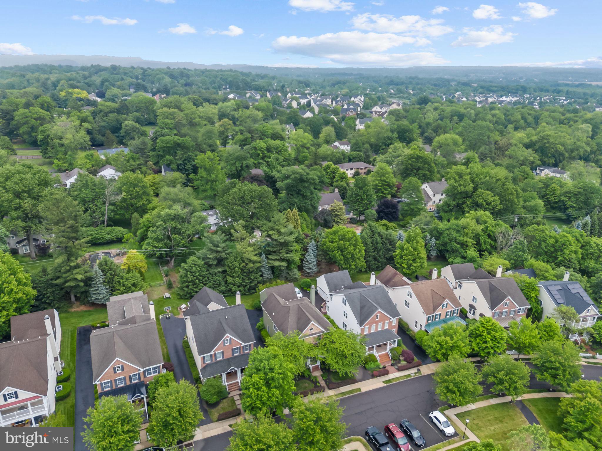 NEW BRITAIN WALK - Residential