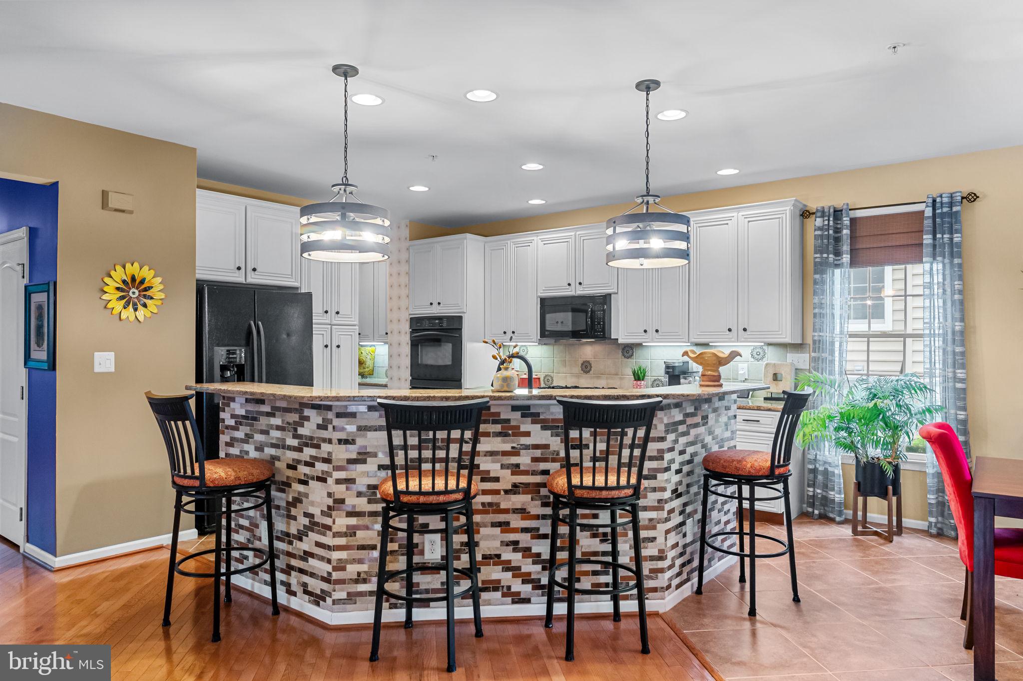 NEW BRITAIN WALK - Residential