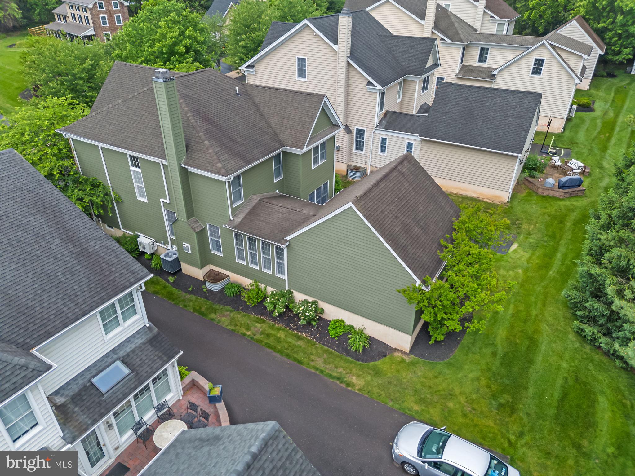 NEW BRITAIN WALK - Residential