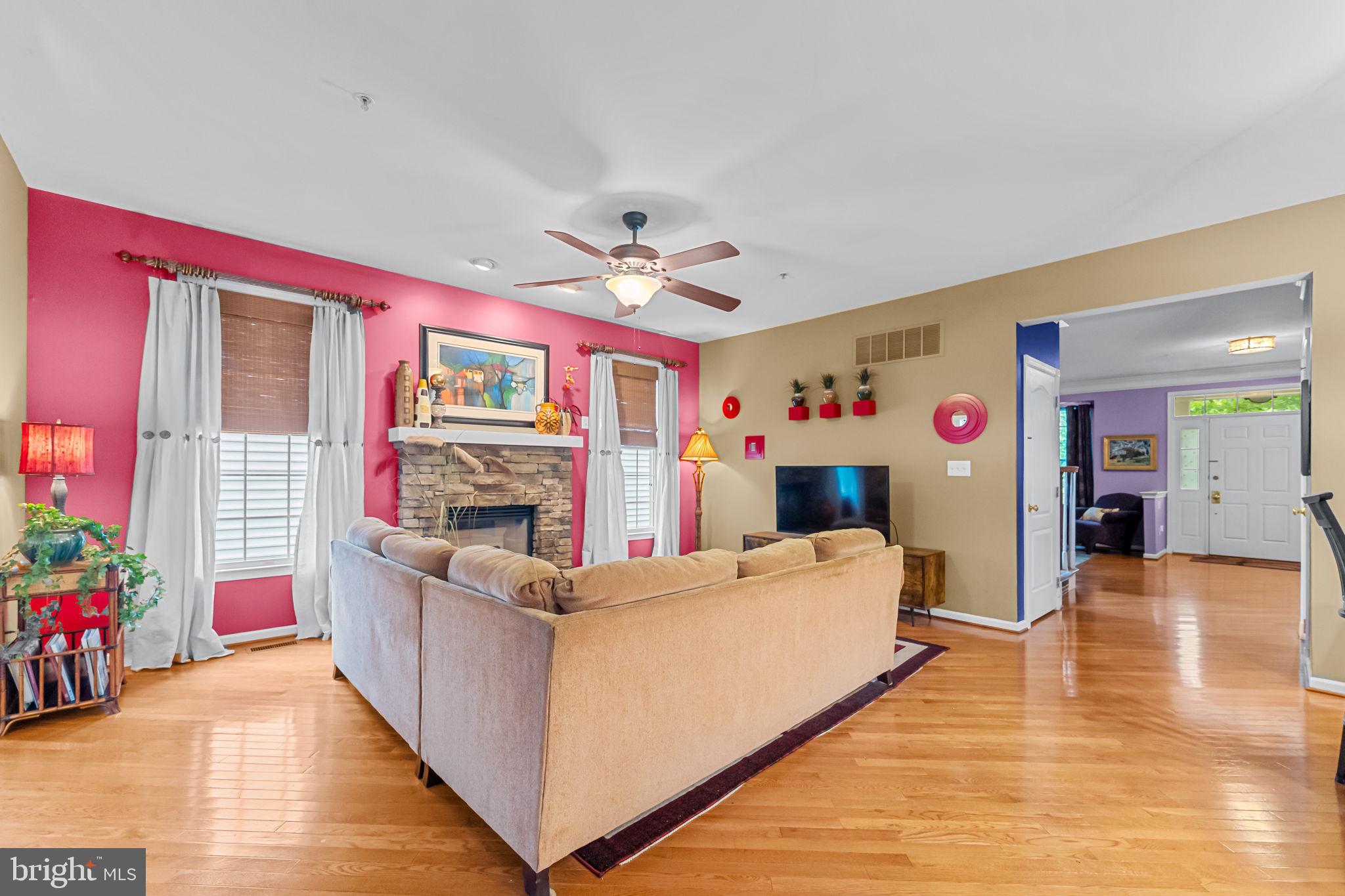 NEW BRITAIN WALK - Residential
