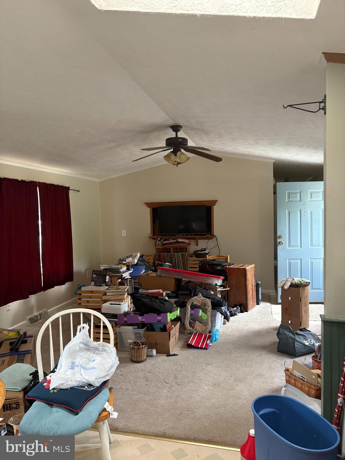 24 SHAGGY OAK DRIVE